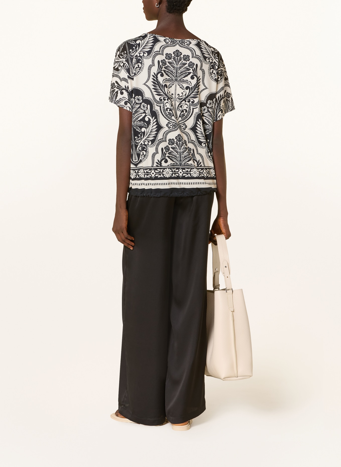 Miss Lagotte Blusenshirt: ECRU / SCHWARZ