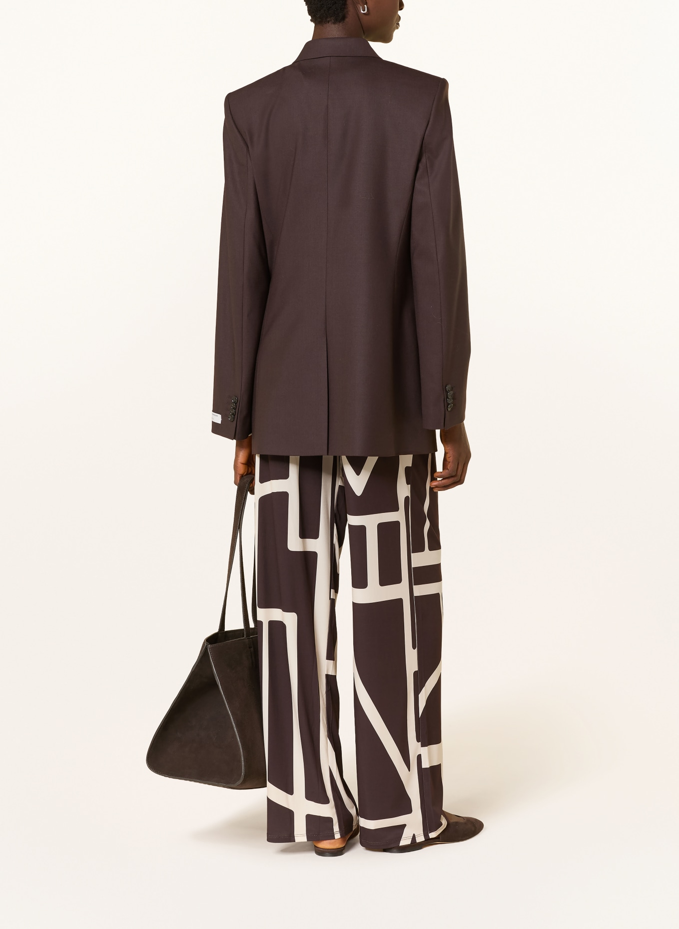 Miss Lagotte Spodnie z materiału typu marlene: CIEMNOBRĄZOWY / KREMOWY