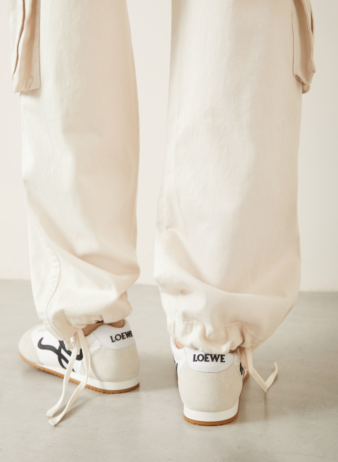 LOEWE Regular fit cargo pants: ECRU