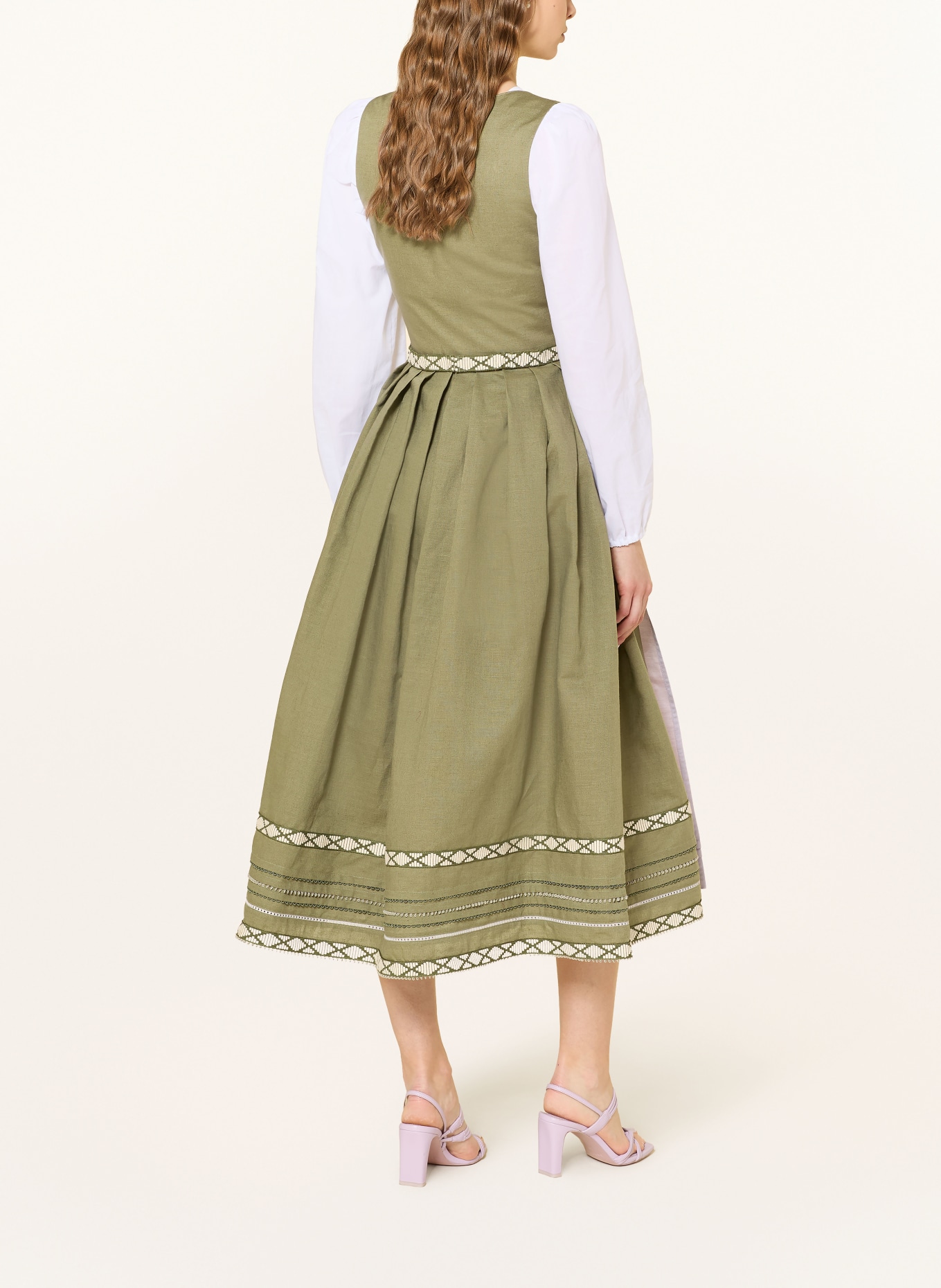 SPORTALM Dirndl s lnem: KHAKI / KRÉMOVÁ / SVĚTLE FIALOVÁ