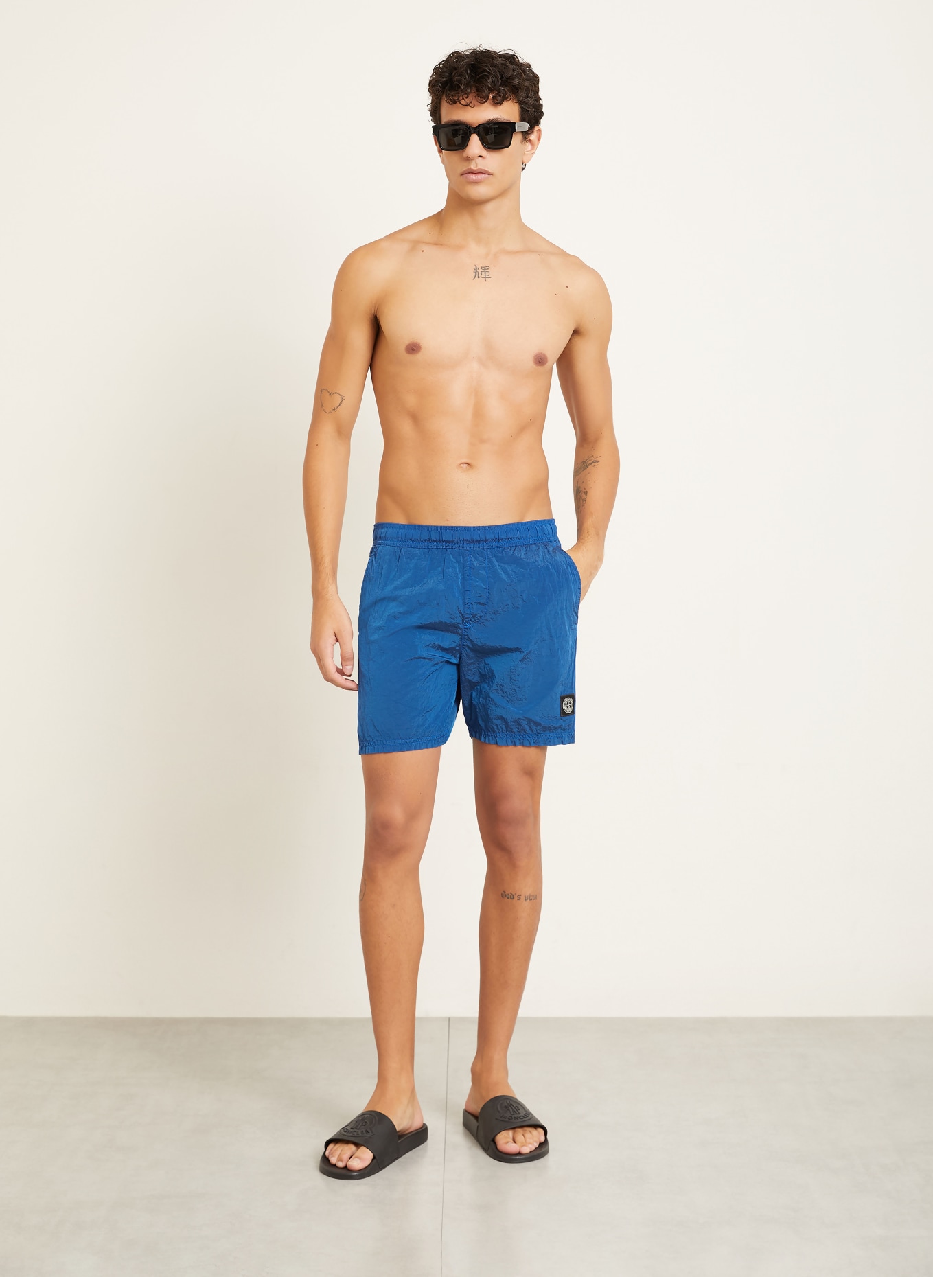 STONE ISLAND Badeshorts: BLAU