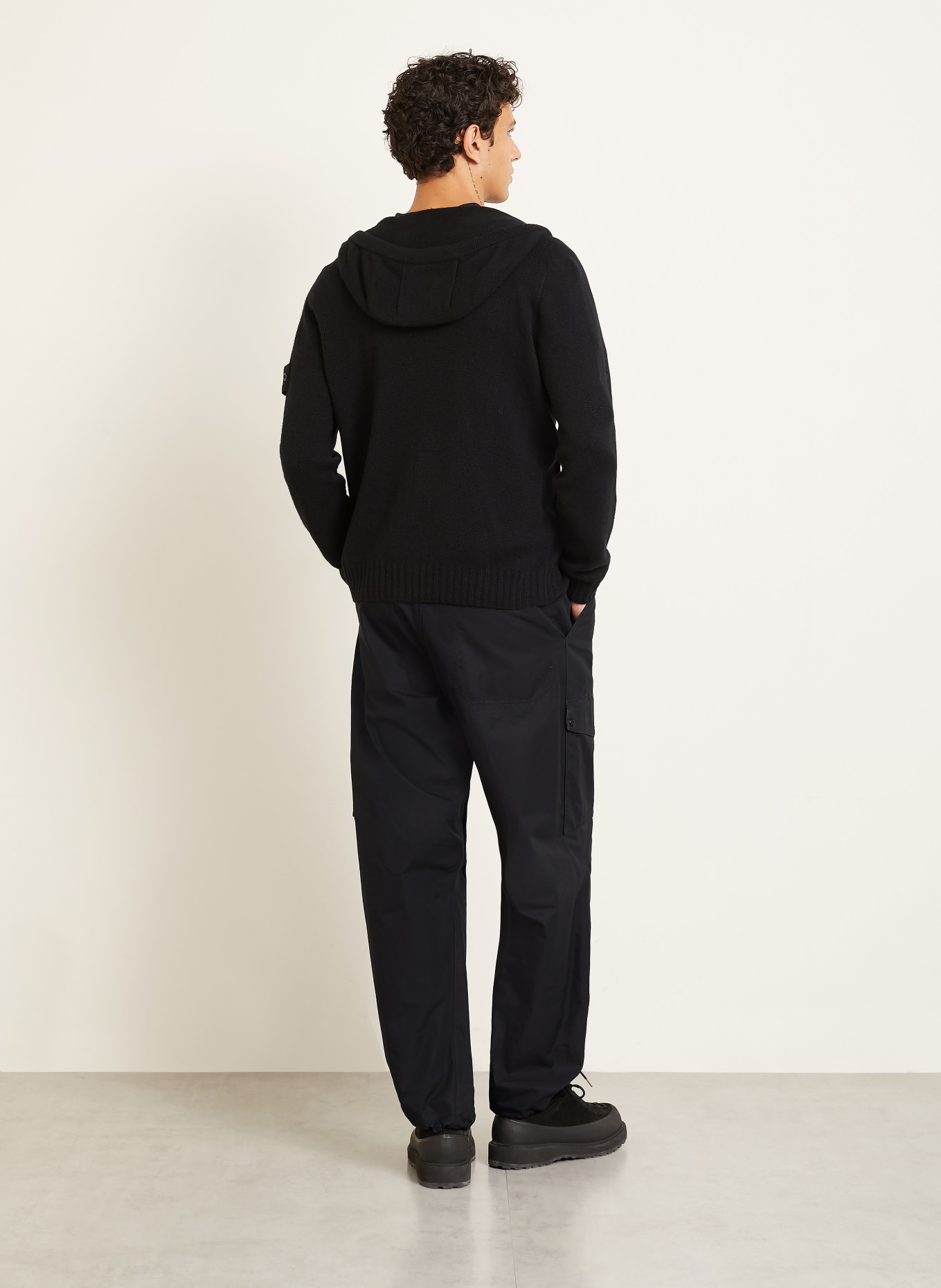 STONE ISLAND Cargohose GHOST Regular Fit: SCHWARZ