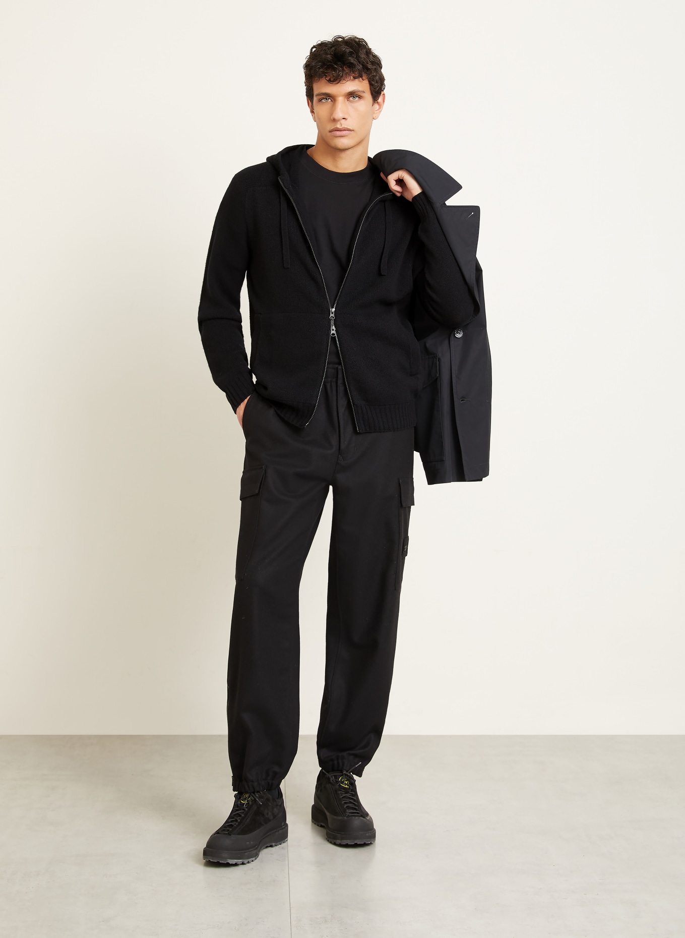 STONE ISLAND GHOST cardigan in cashmere: BLACK