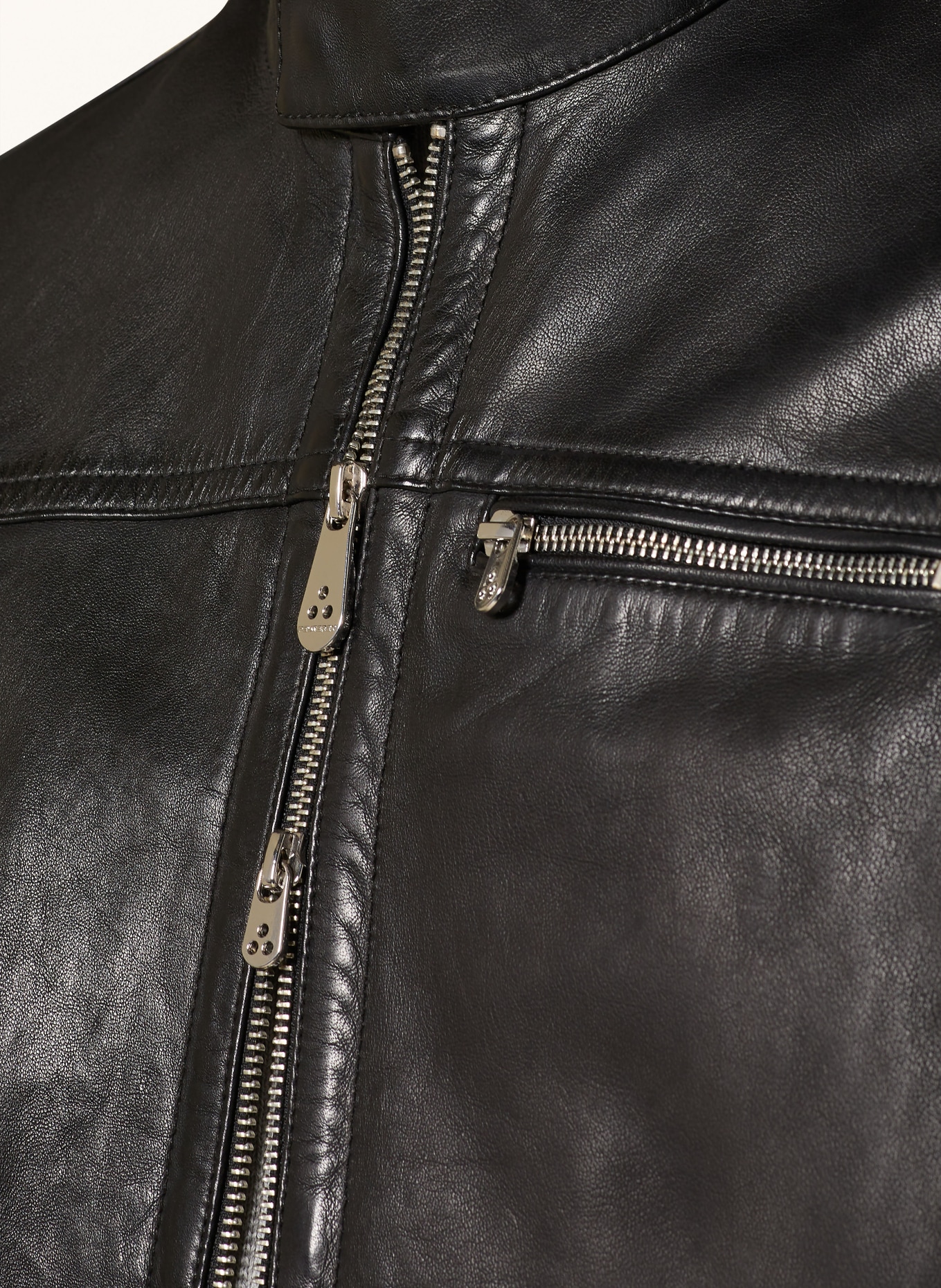 PEUTEREY Veste en cuir SAGUARO: NOIR