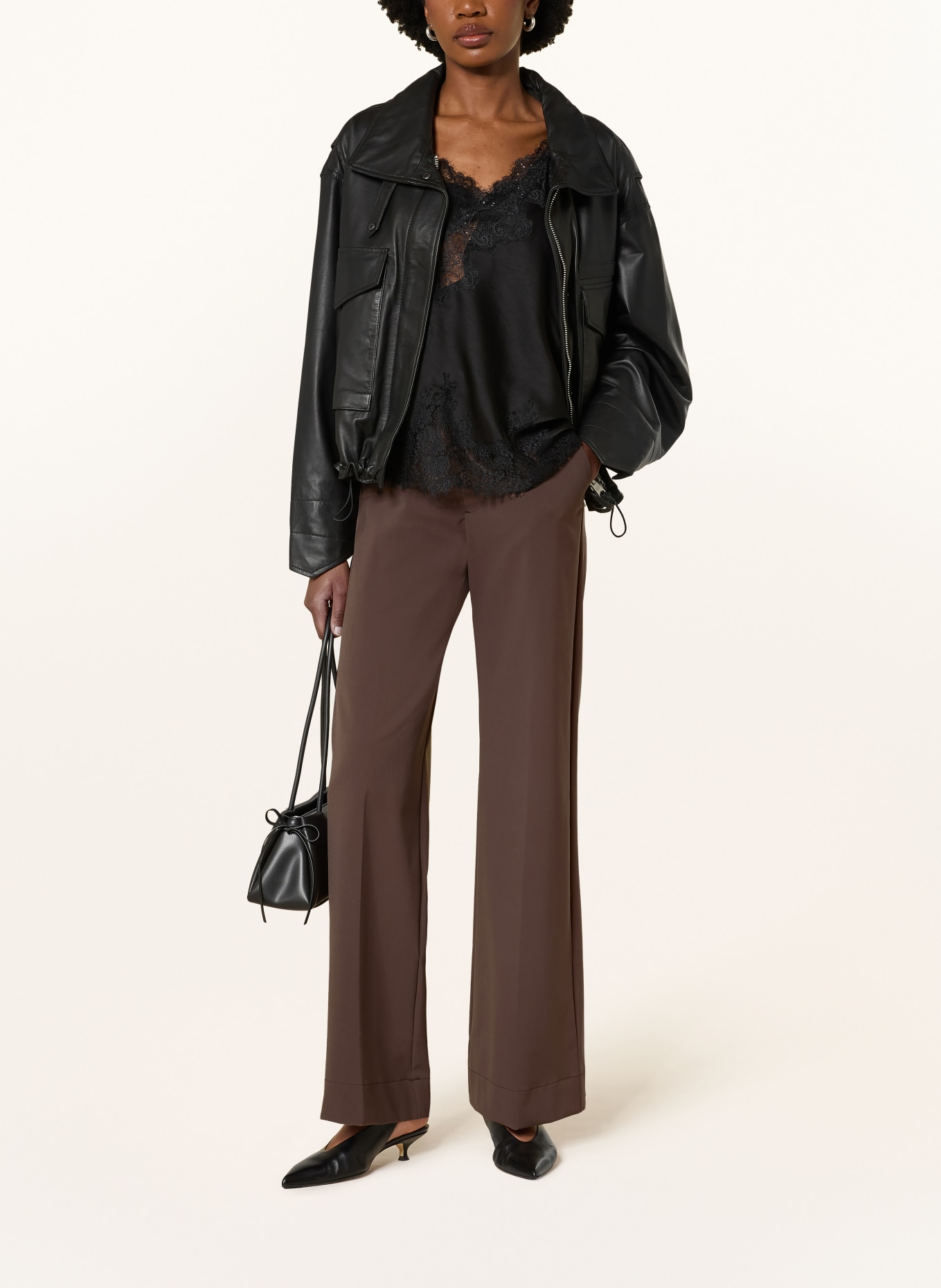 MRS & HUGS kalhoty Marlene: TMAVĚ HNĚDÁ