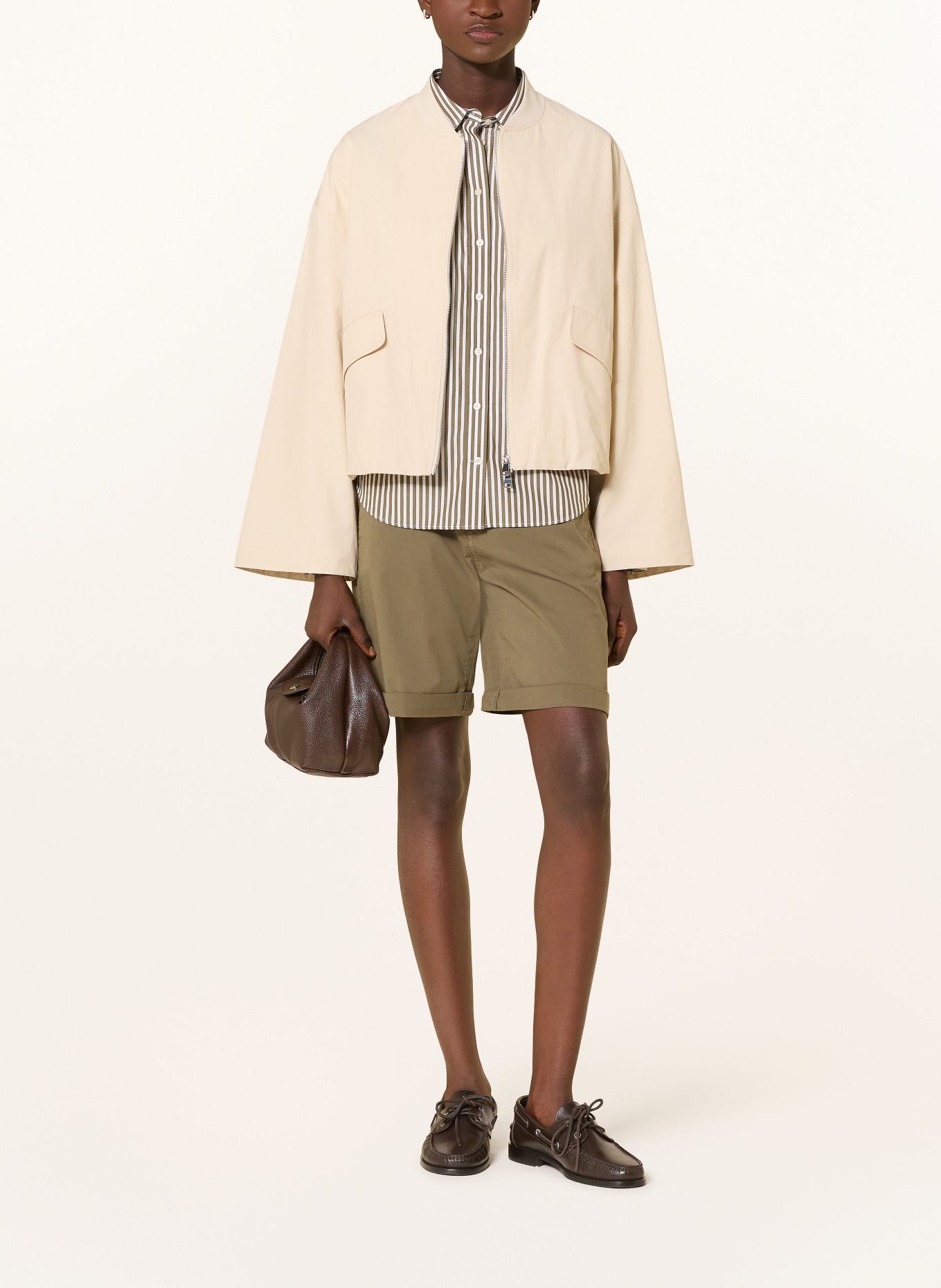MAC Shorts: KHAKI