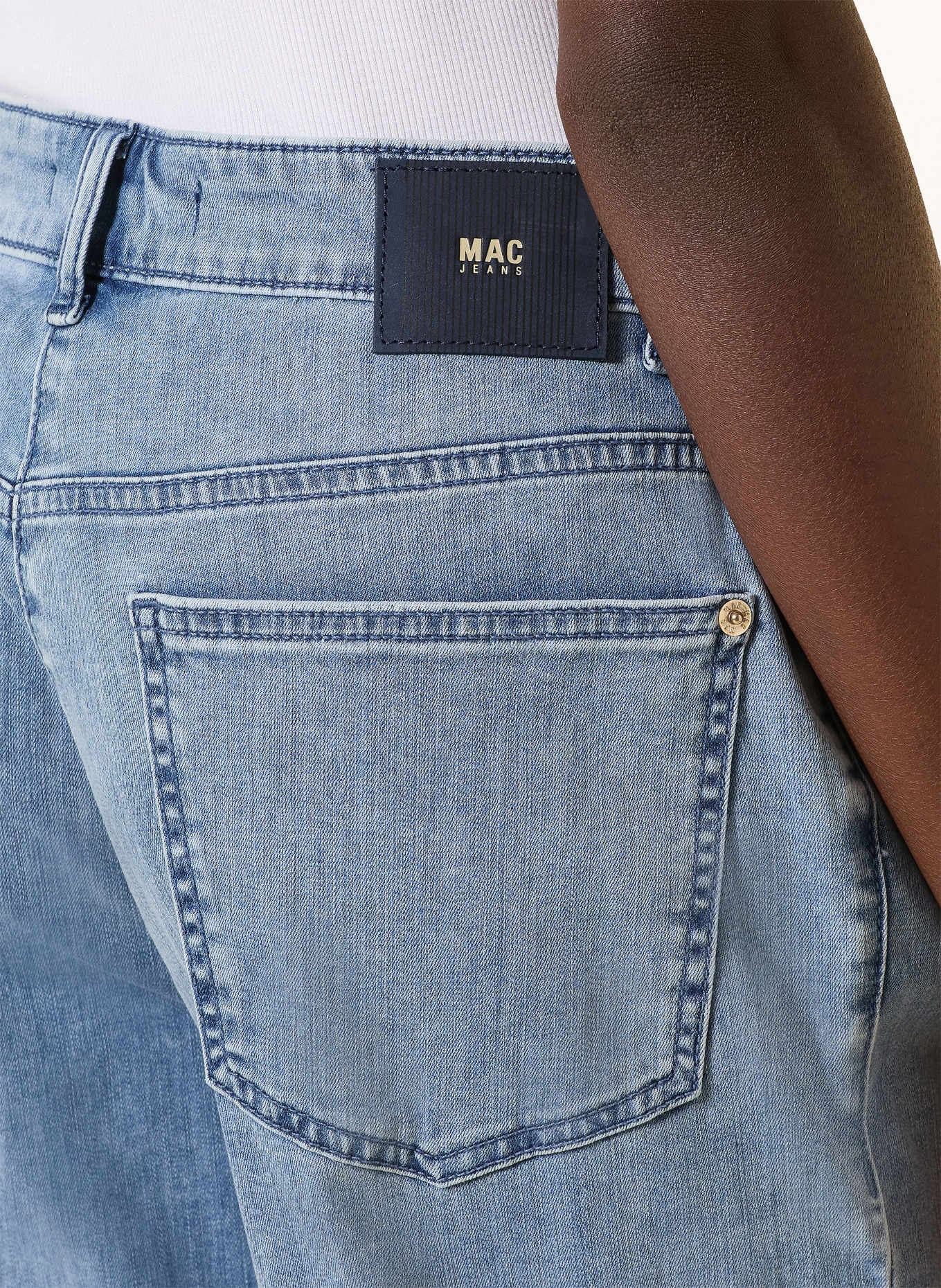 MAC Mom Jeans BOBBIE: D523 random true blue