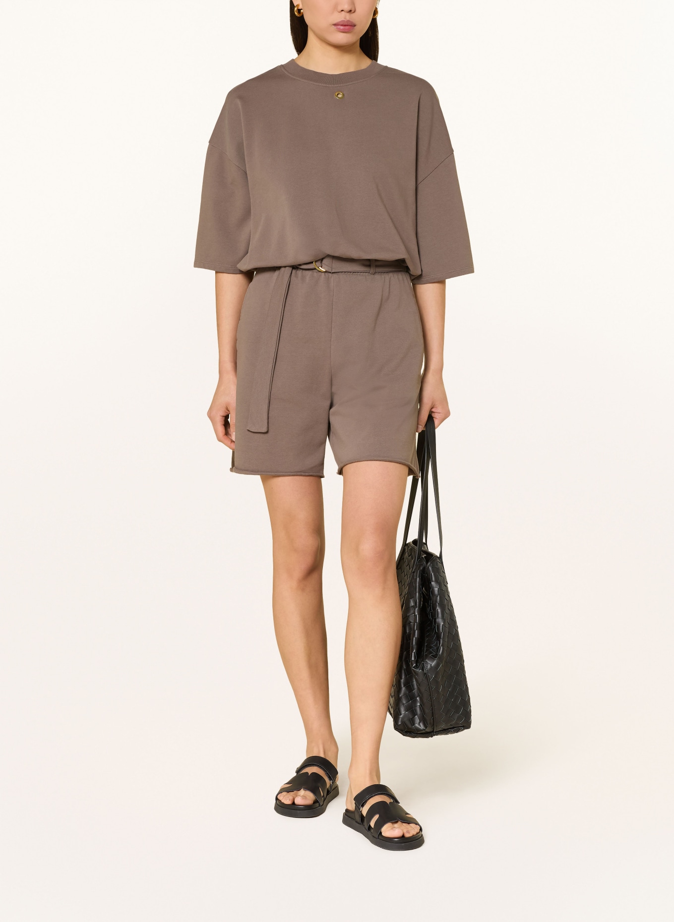 10DAYS Sweatshorts: TAUPE