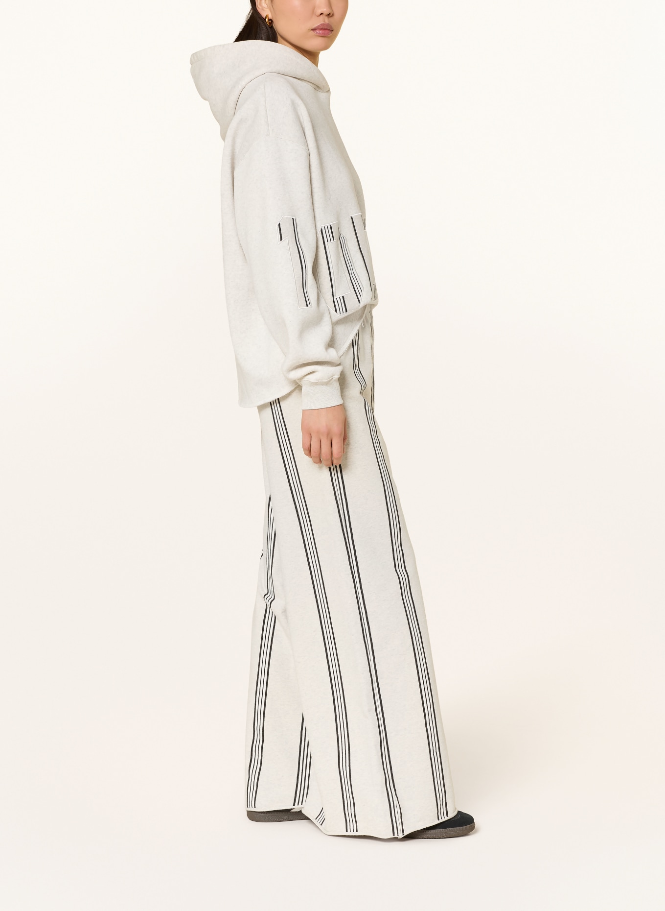 10DAYS Oversized-Hoodie: HELLGRAU / SCHWARZ