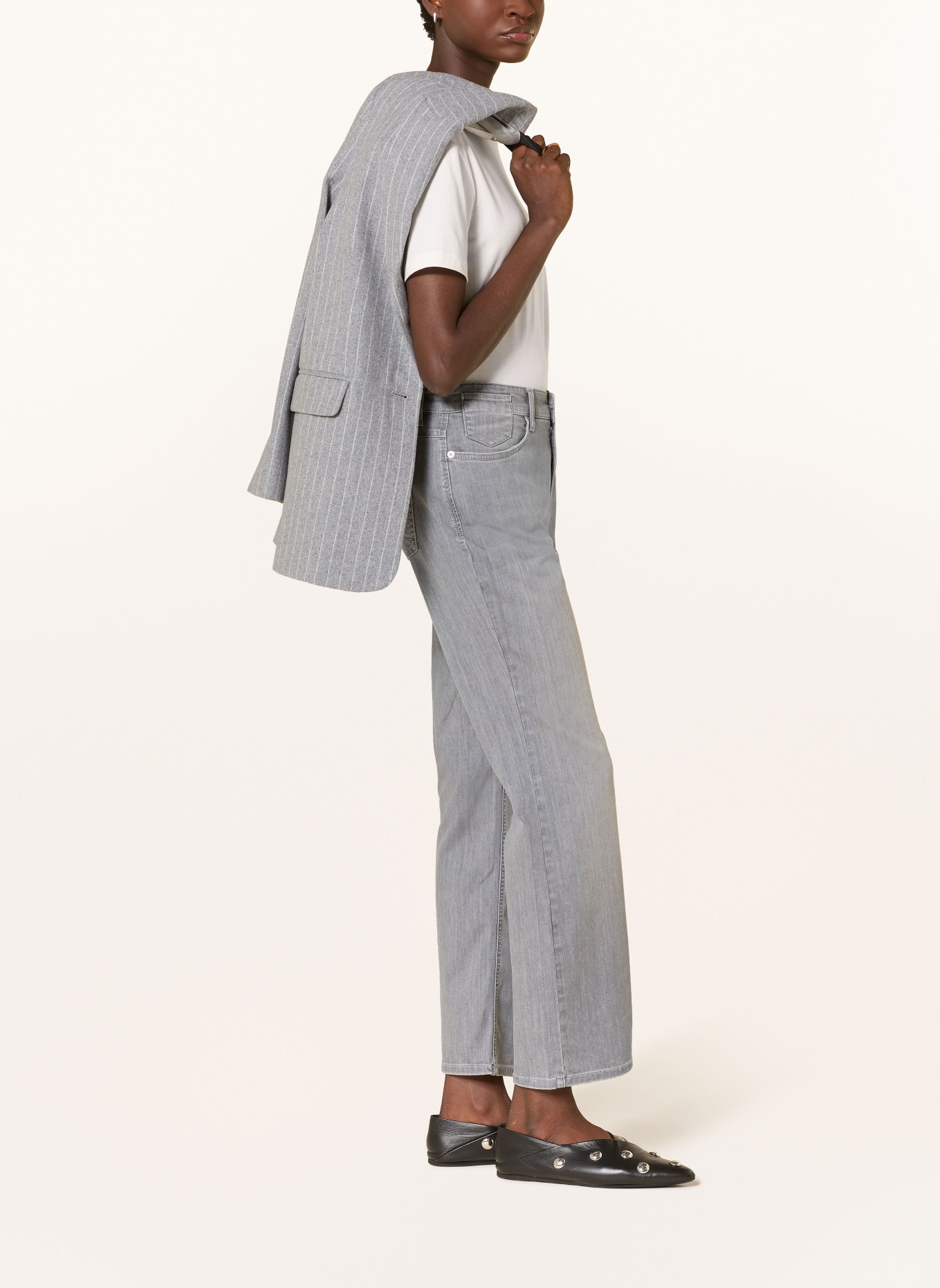 MAC LAURA flared jeans: D346 grey comercial wash