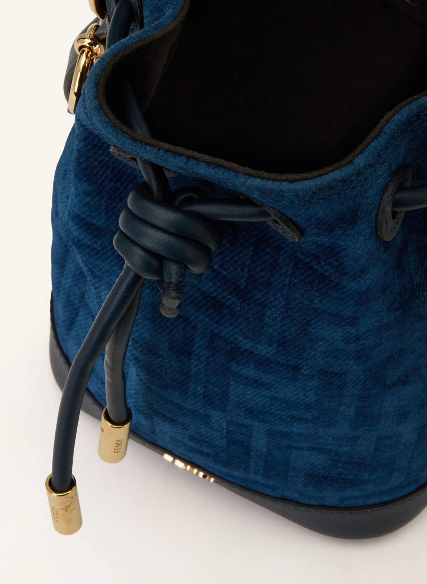 FENDI Handtasche MON TRESOR MINI: DUNKELBLAU