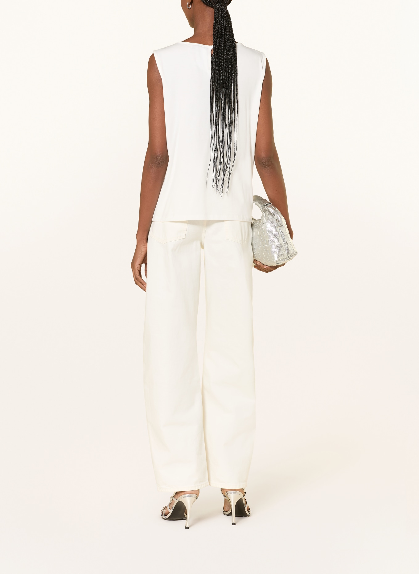 MORE & MORE Top z cekinami: SREBRNY / BIAŁY