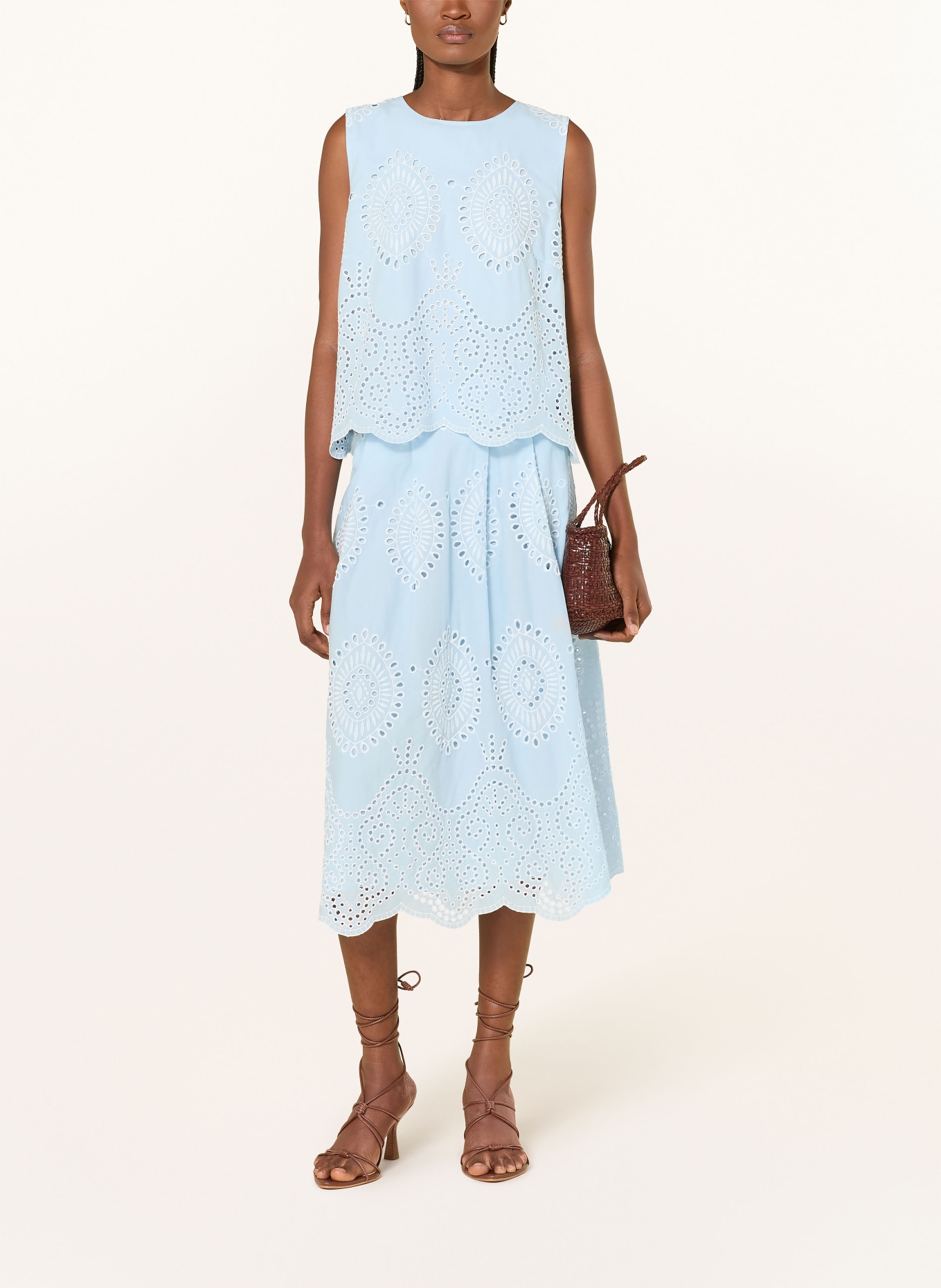 MORE & MORE Blouse en dentelle ajourée: BLEU CLAIR