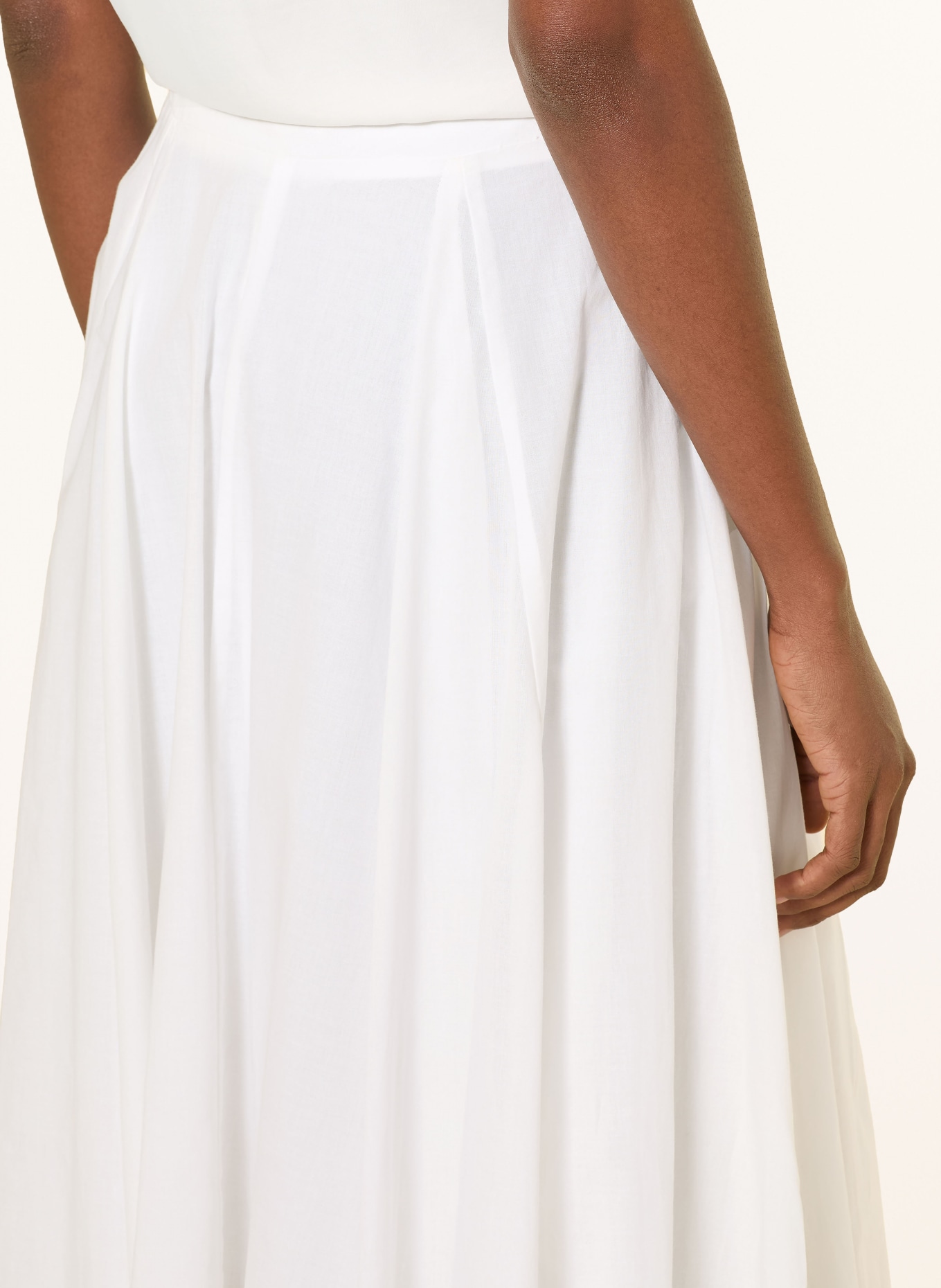 MORE & MORE Rock: WEISS