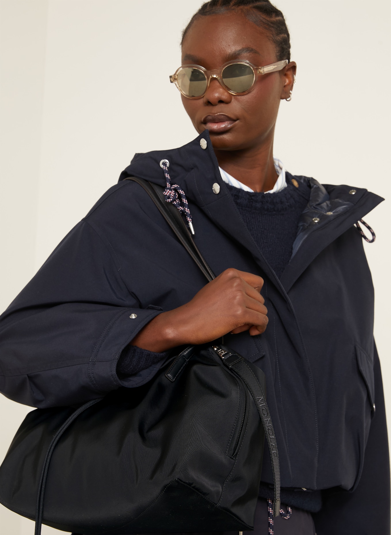 MONCLER Beuteltasche NEW TRICK: SCHWARZ