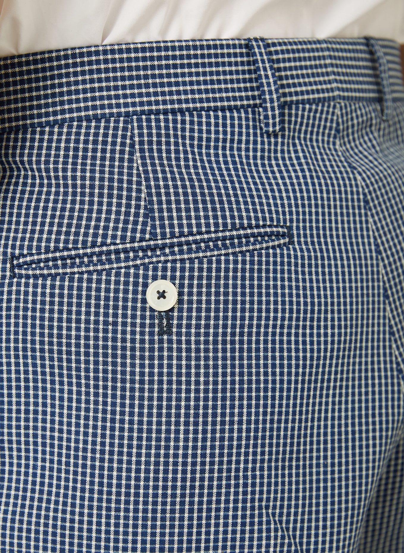 GIVENCHY shorts: DARK BLUE / CREAM