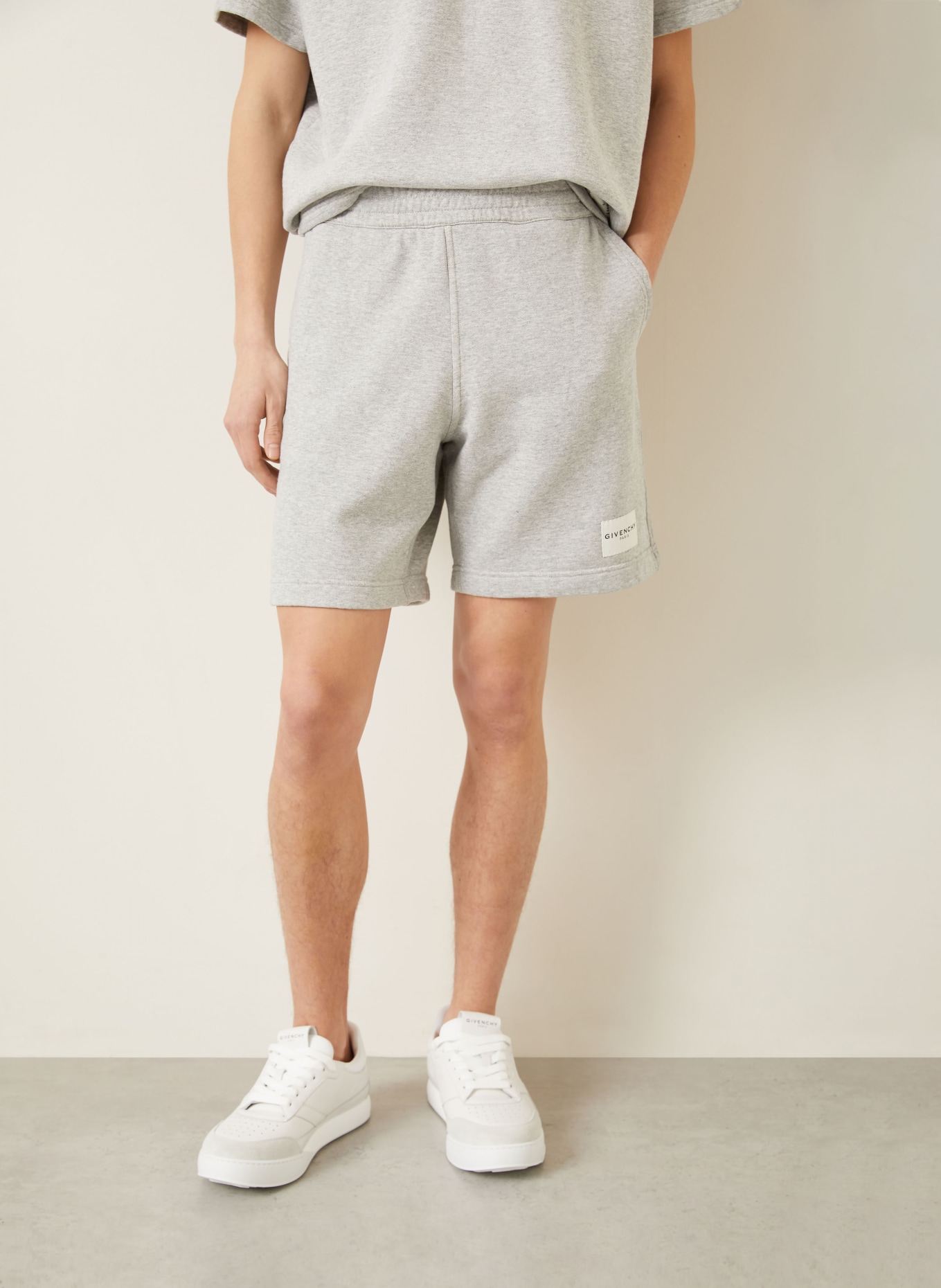 GIVENCHY szorty dresowe: JASNOCZARY