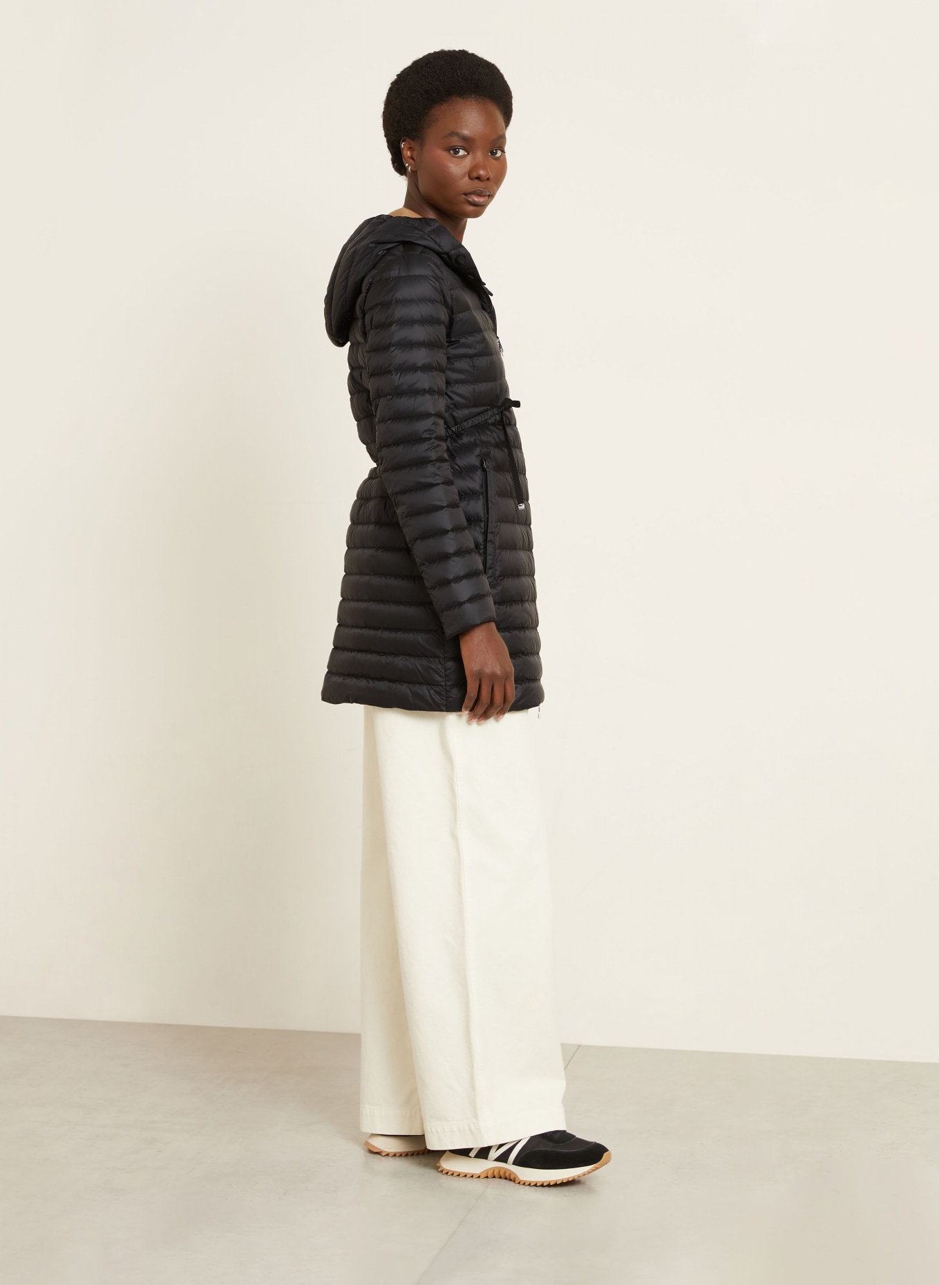 MONCLER Lightweight-Daunenmantel BARBEL: SCHWARZ