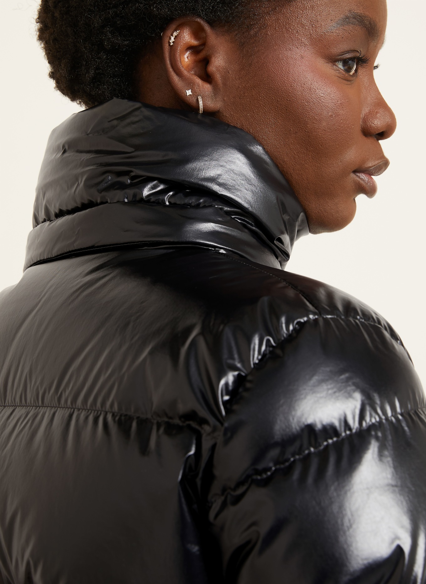 MONCLER Daunenjacke ANDRO mit abnehmbarer Kapuze: SCHWARZ