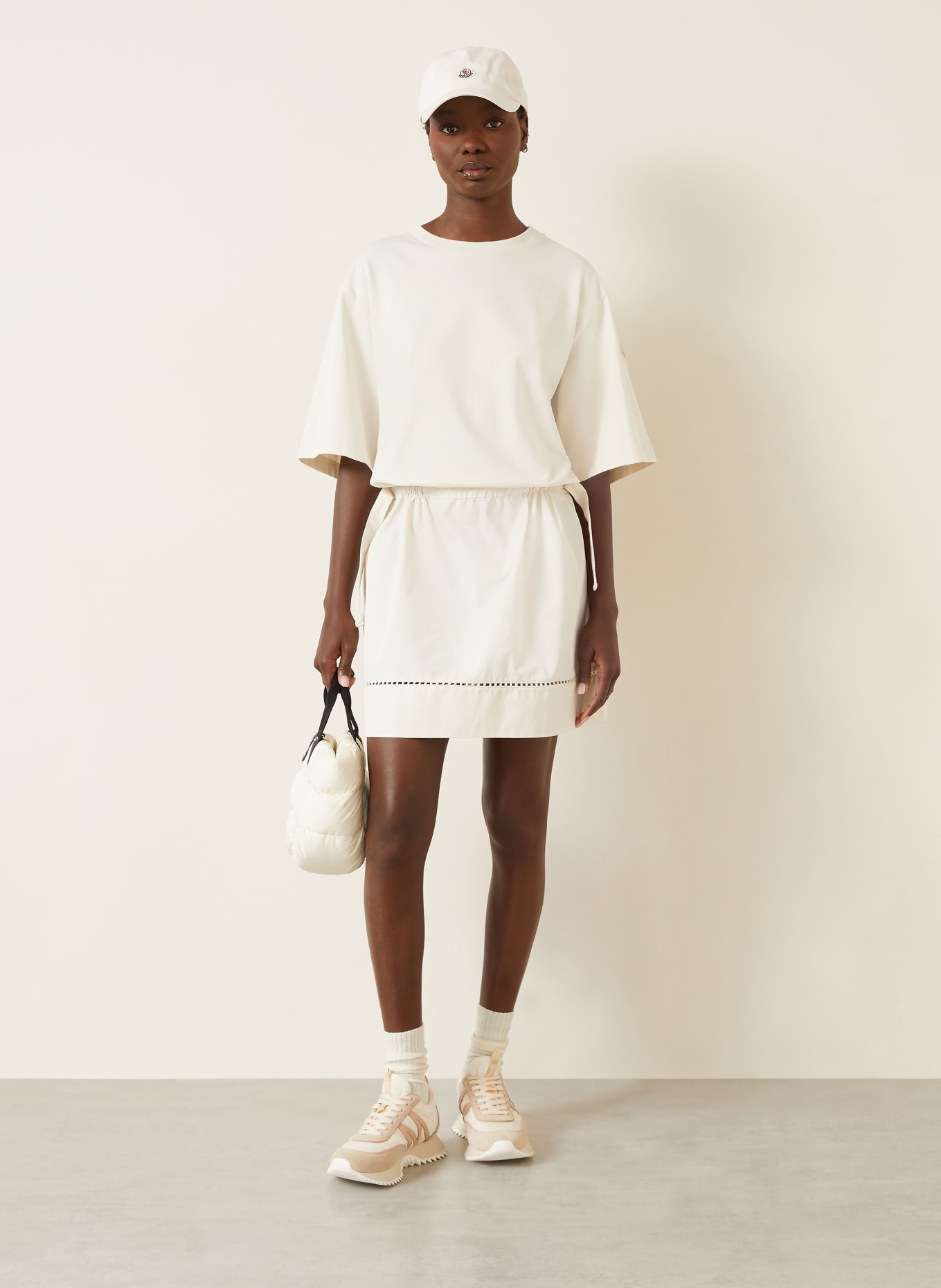 MONCLER Kleid im Materialmix: CREME