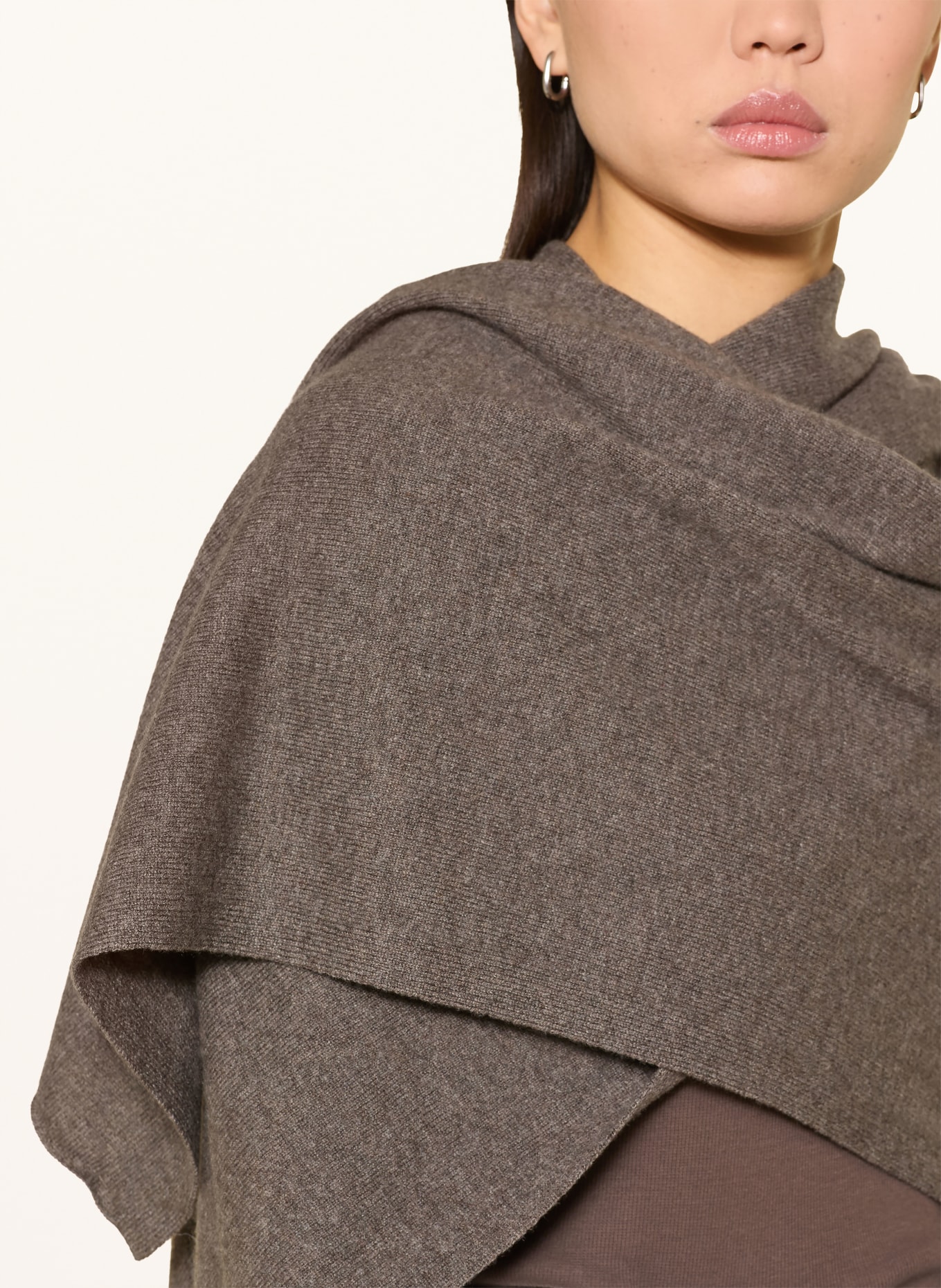 darling harbour Cape with cashmere: truffle melange