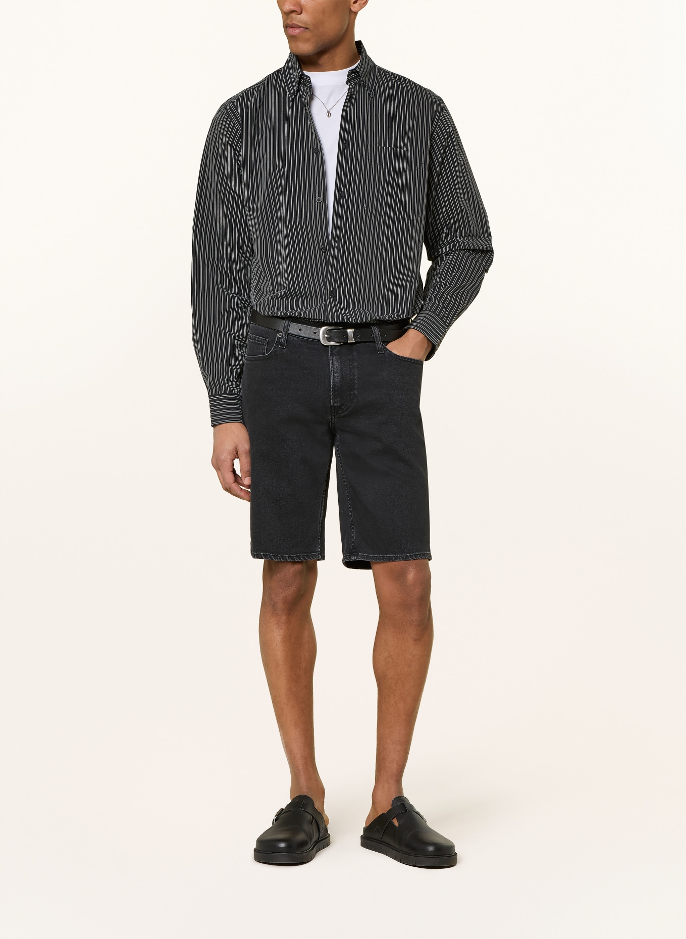 ARMEDANGELS Jeansshort NAAILO Slim Fit: 2438 black washed authentic