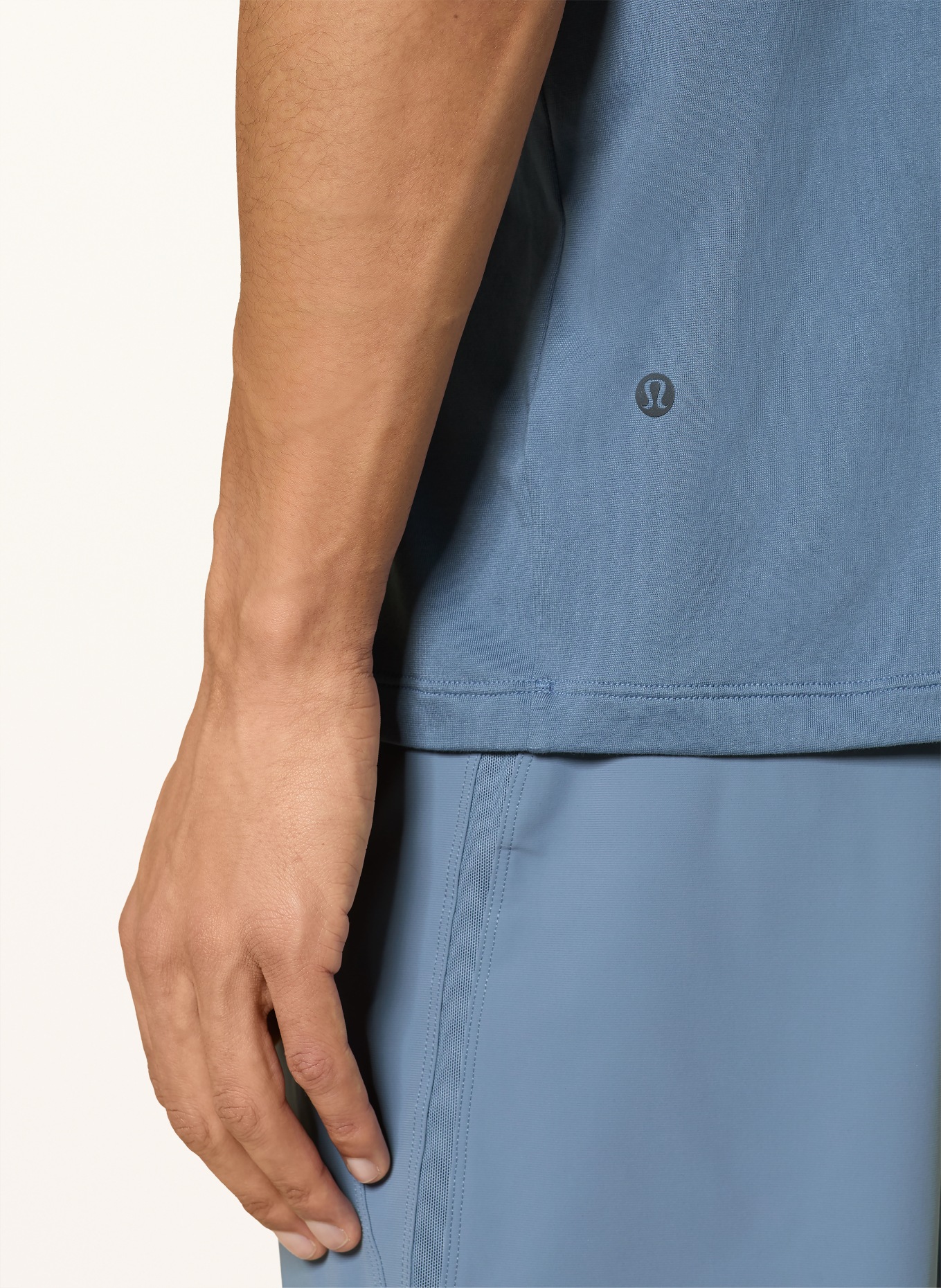 lululemon T-Shirt ZEROED IN: BLAUGRAU