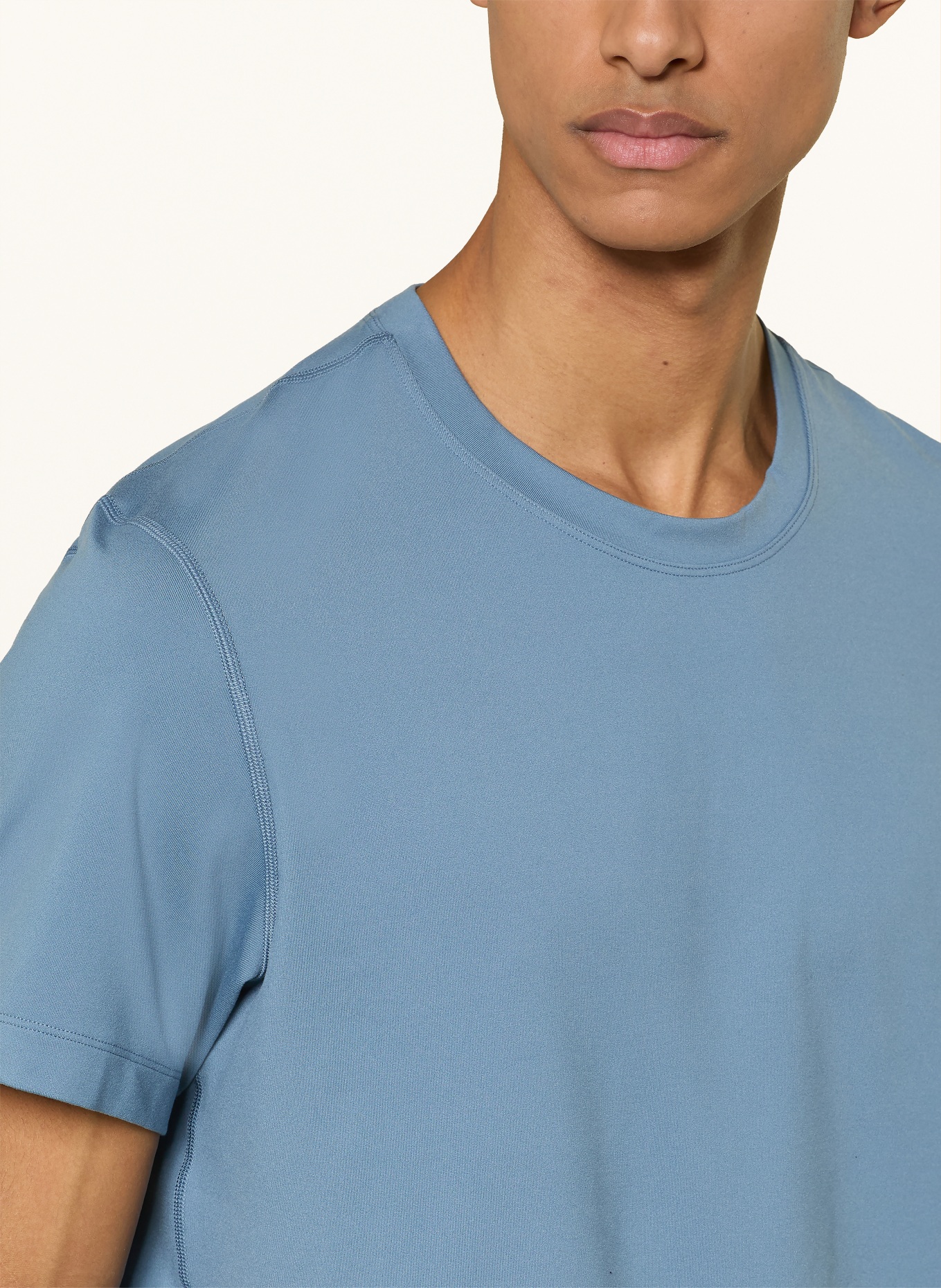 lululemon T-Shirt: HELLBLAU