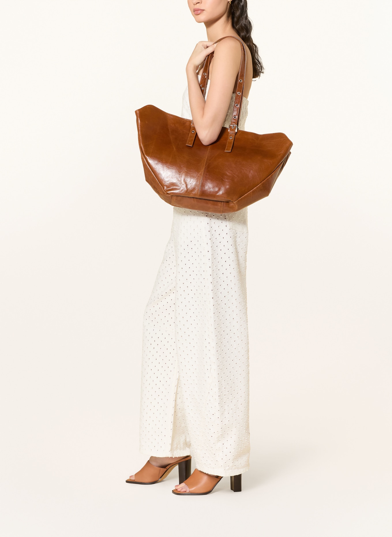 SOFIE SCHNOOR Barrel jeans TOMIRSW: 0101 off white