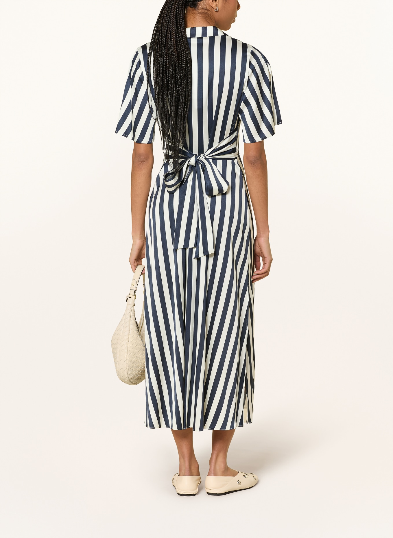 SPORTALM Satinkleid: DUNKELBLAU / CREME