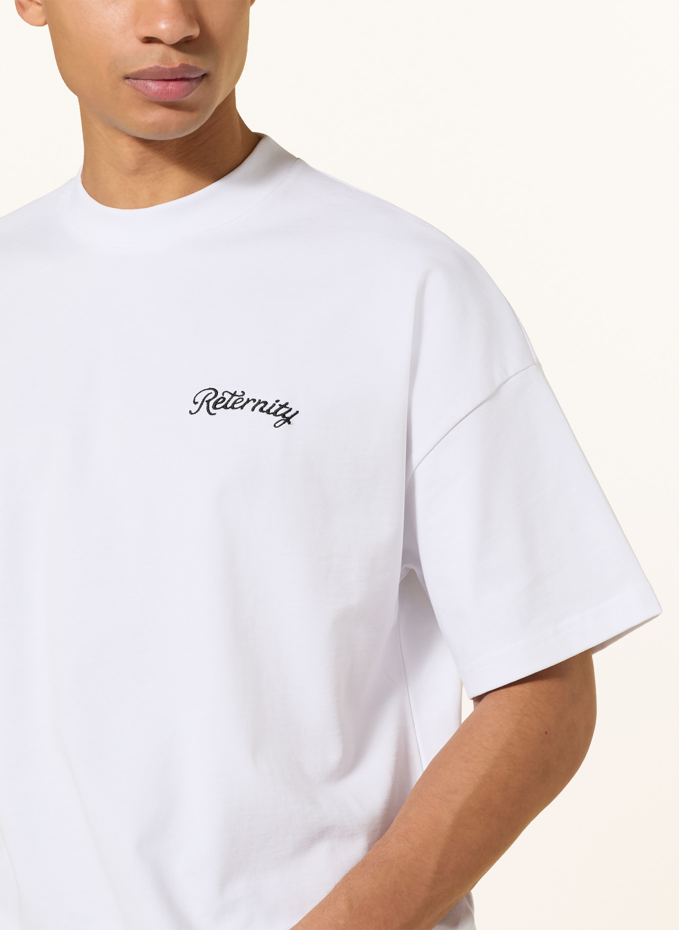 RETERNITY T-shirt DESIGNED TO CREATE: WHITE / BLACK