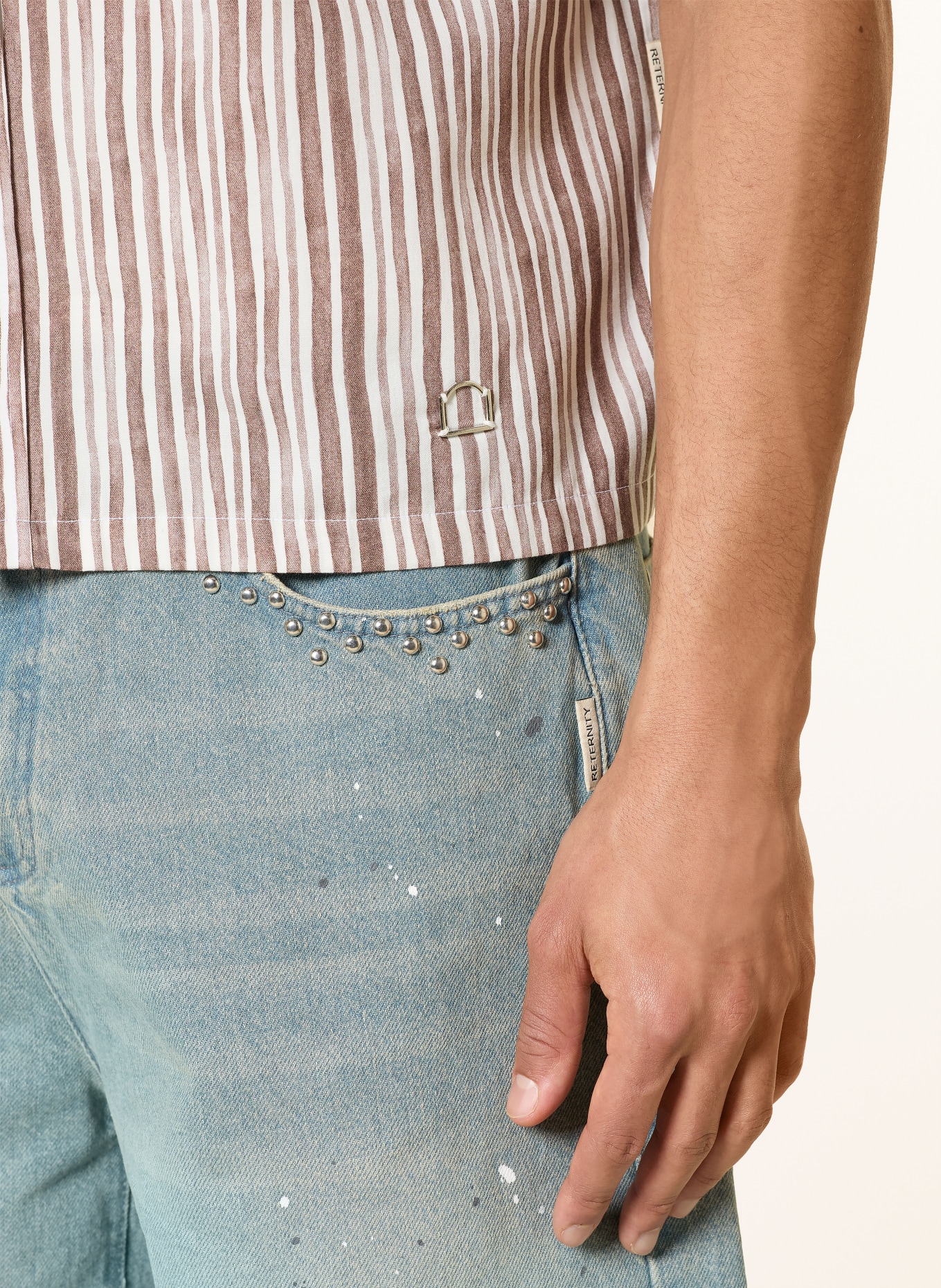 RETERNITY Kurzarm-Hemd Comfort Fit: BRAUN / WEISS