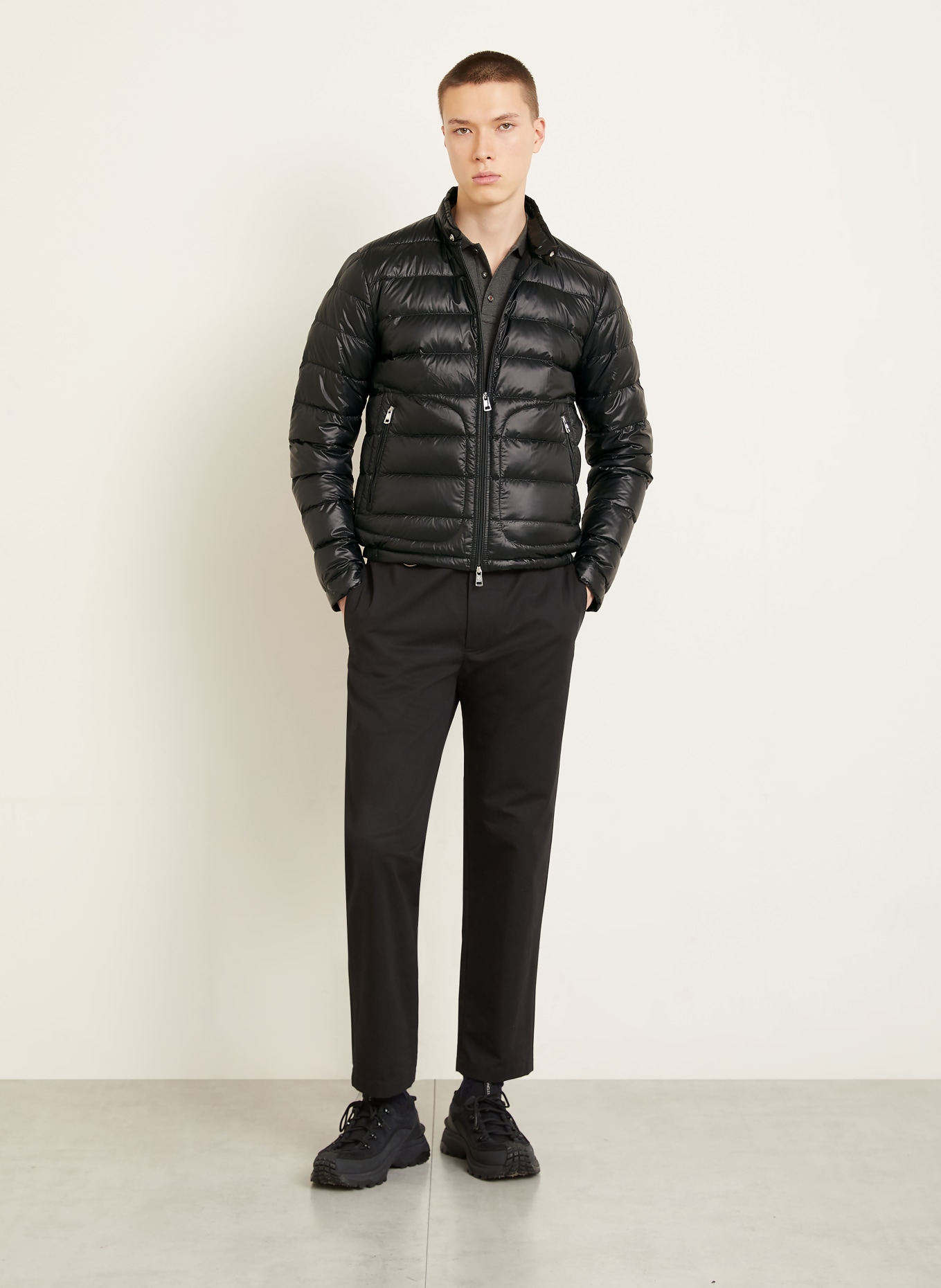 MONCLER Lightweight-Daunenjacke ACORUS: SCHWARZ