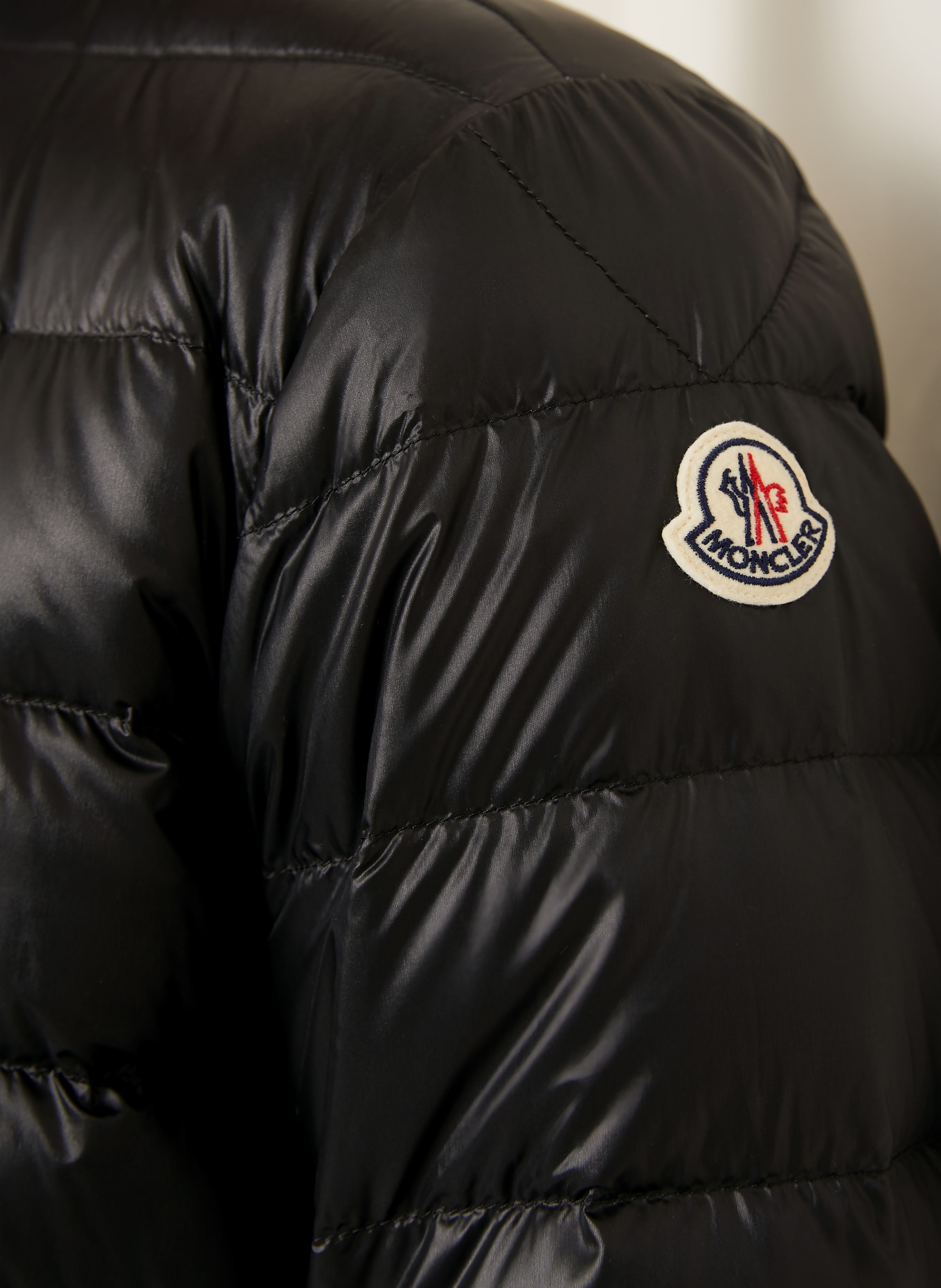 MONCLER Lightweight-Daunenjacke ACORUS: SCHWARZ