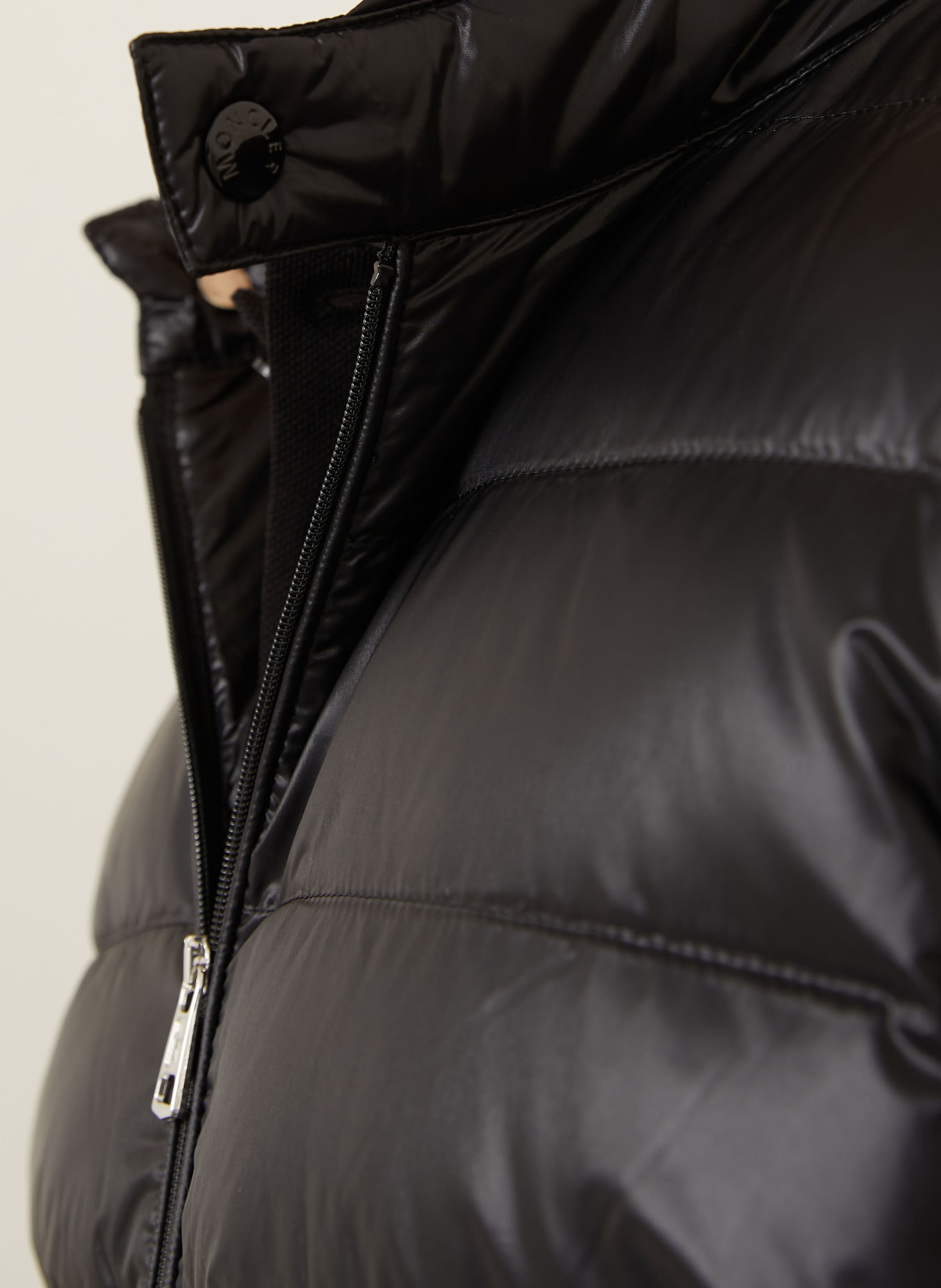 MONCLER Daunenjacke im Materialmix: SCHWARZ