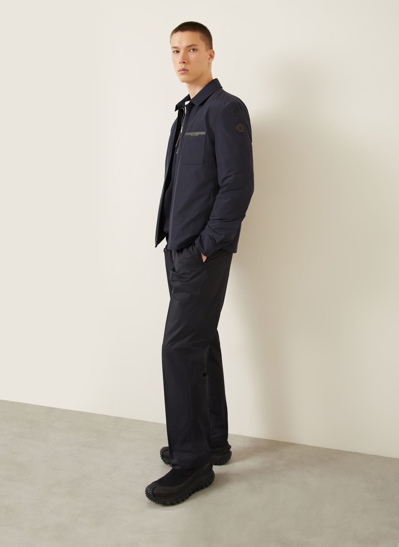 MONCLER Hose Slim Fit: DUNKELBLAU