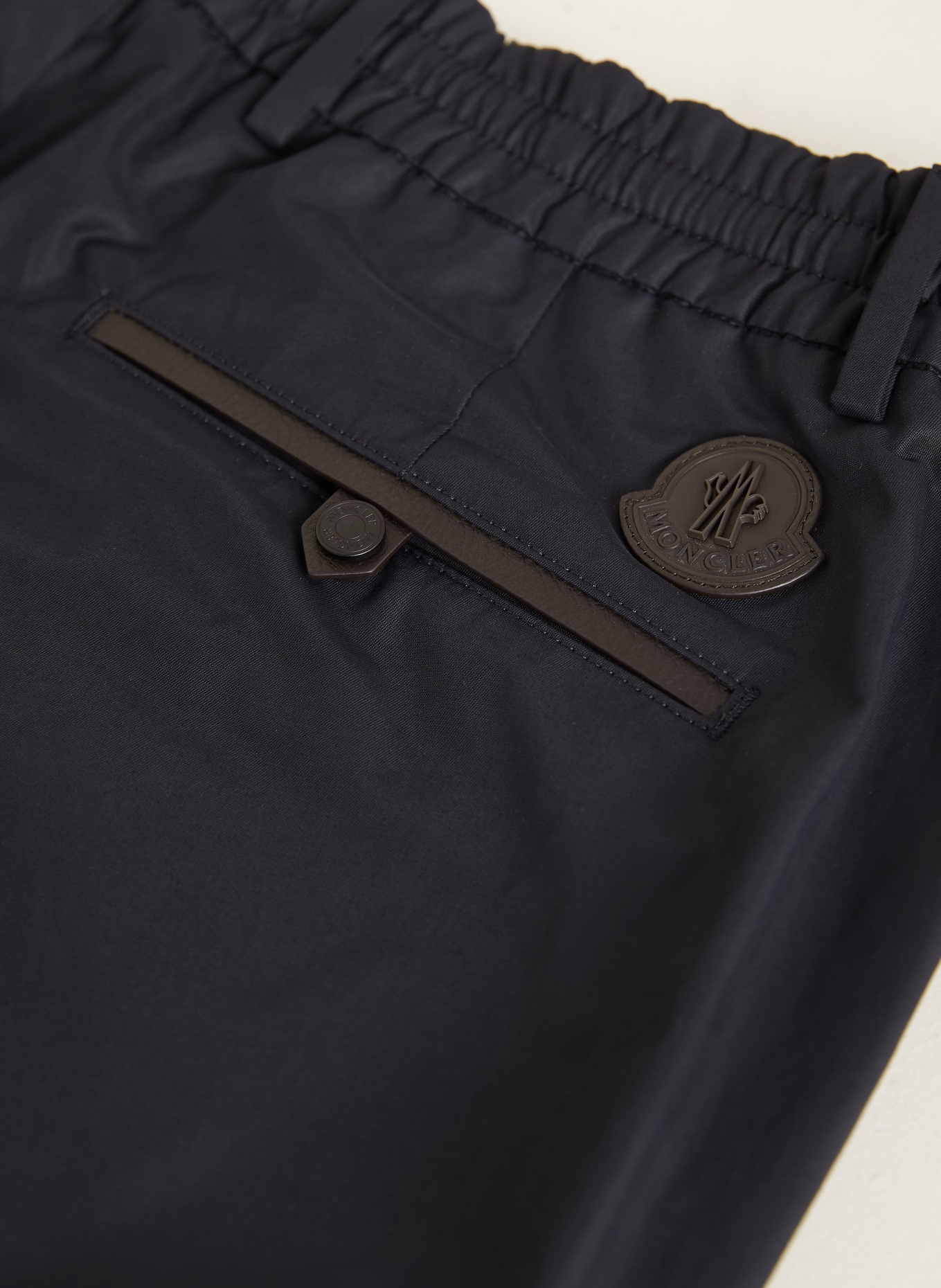 MONCLER Hose Slim Fit: DUNKELBLAU