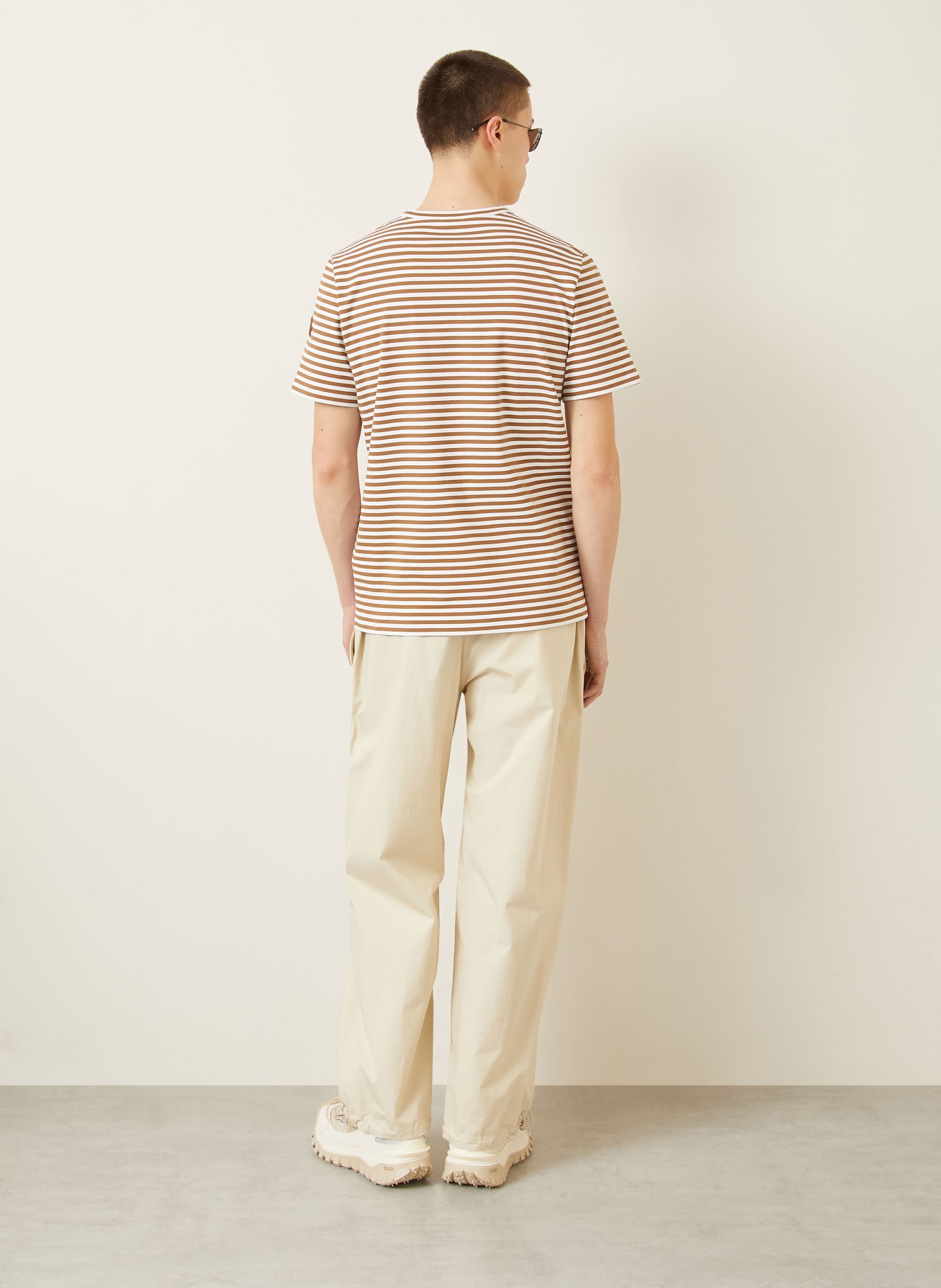 MONCLER T-Shirt: COGNAC / WEISS