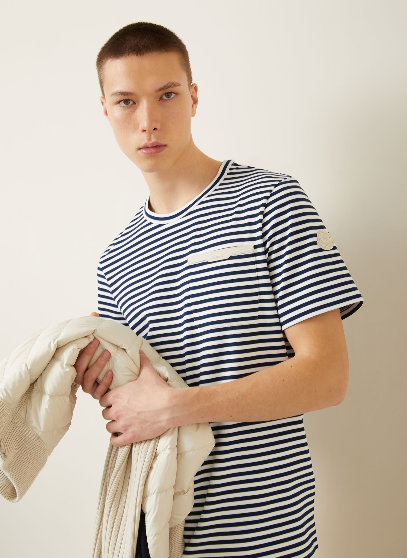 MONCLER T-Shirt: DUNKELBLAU / WEISS