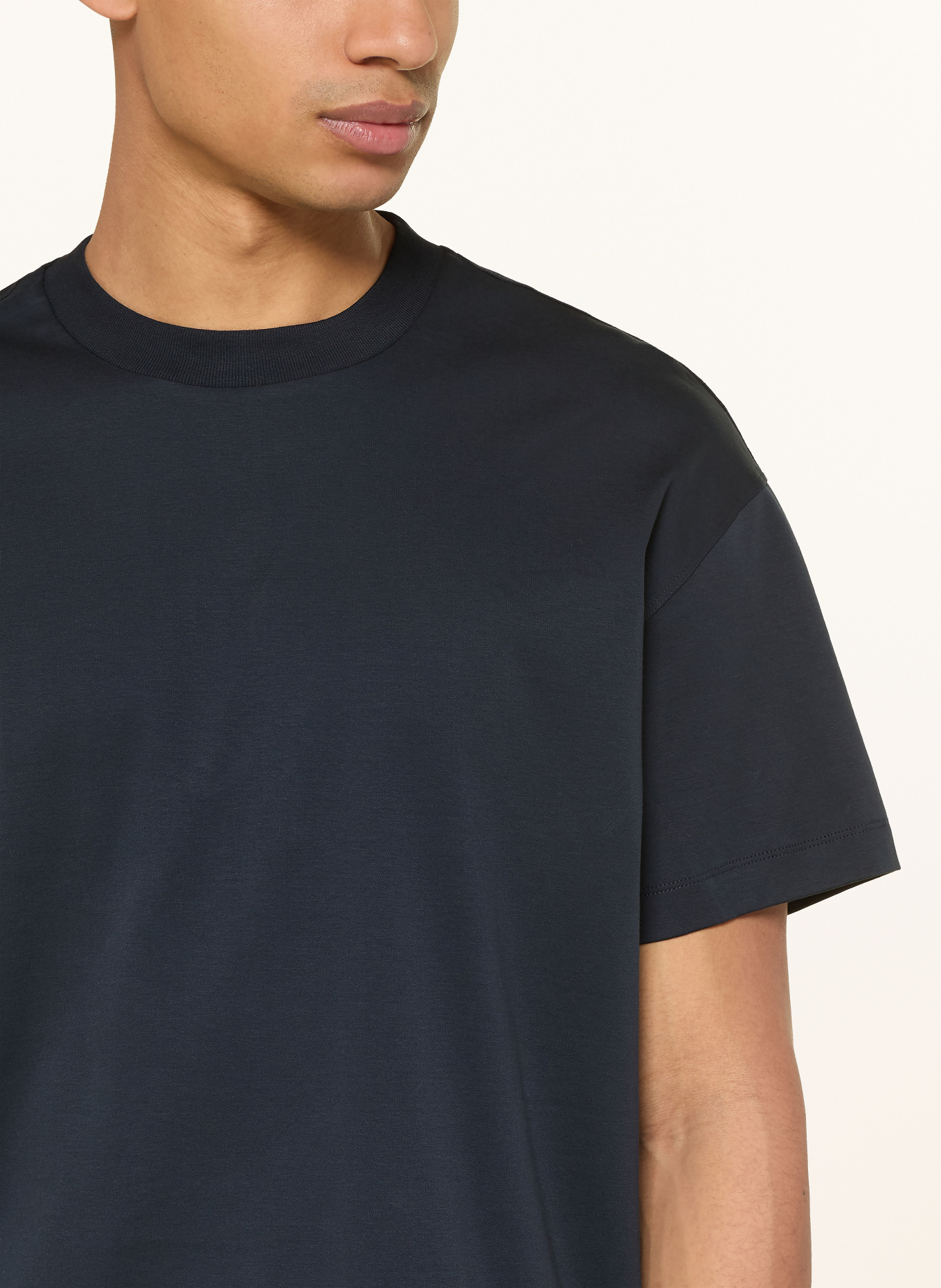 NN.07 T-shirt LIONEL: DONKERBLAUW