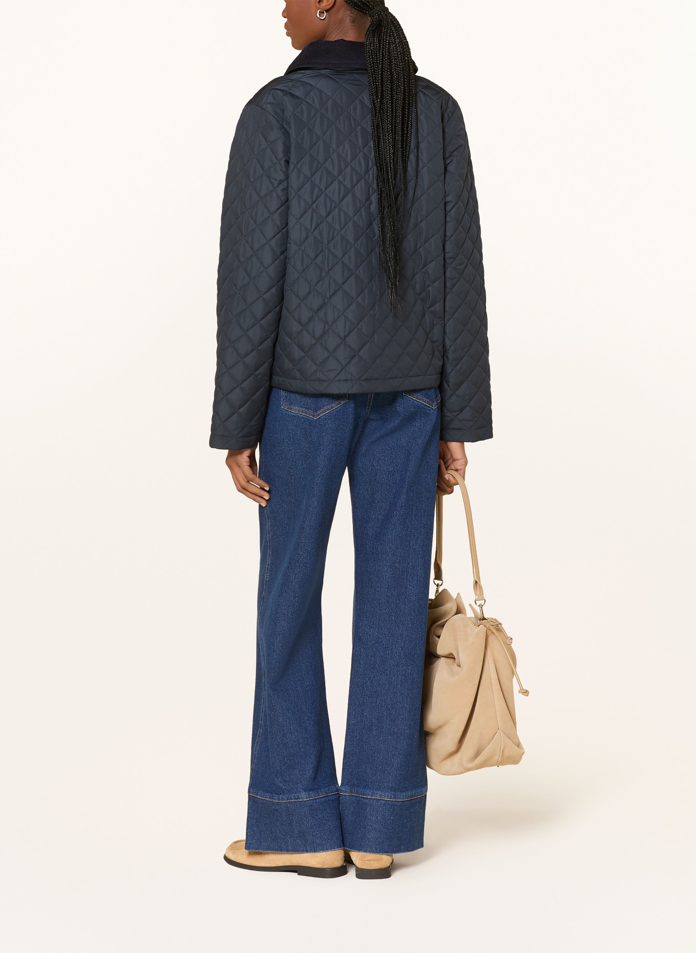 Barbour Steppjacke AYLESBY: DUNKELBLAU
