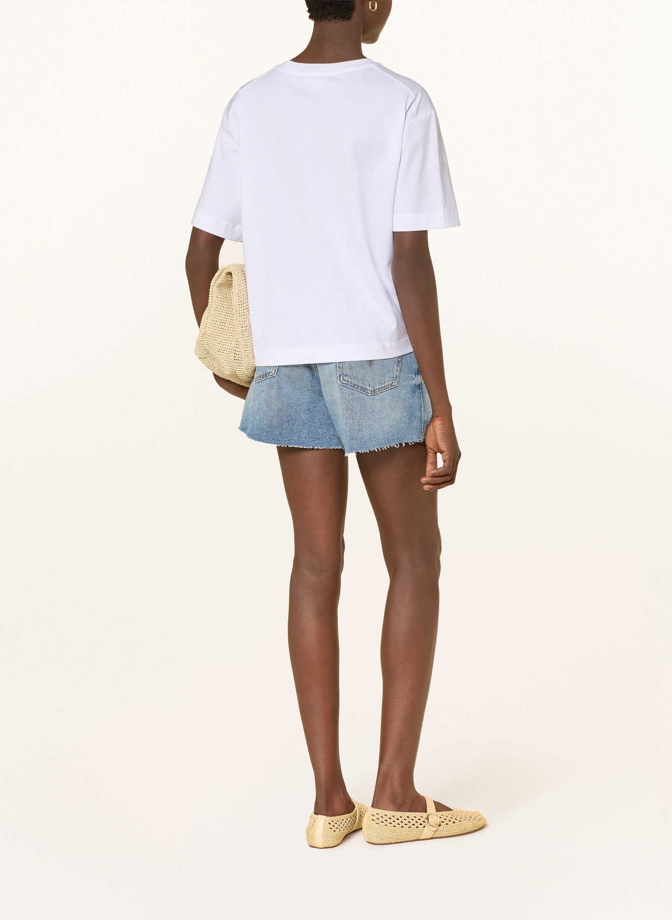 darling harbour T-shirt: WHITE