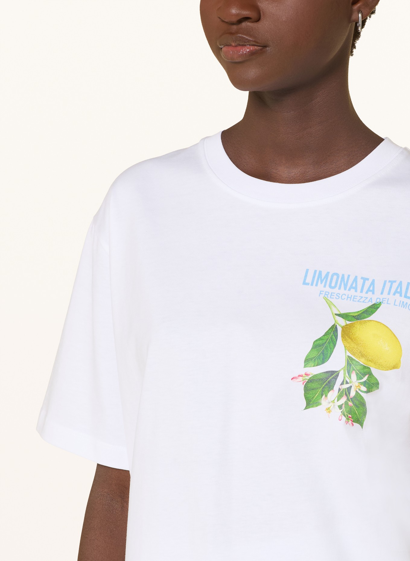 darling harbour T-Shirt: WHITE