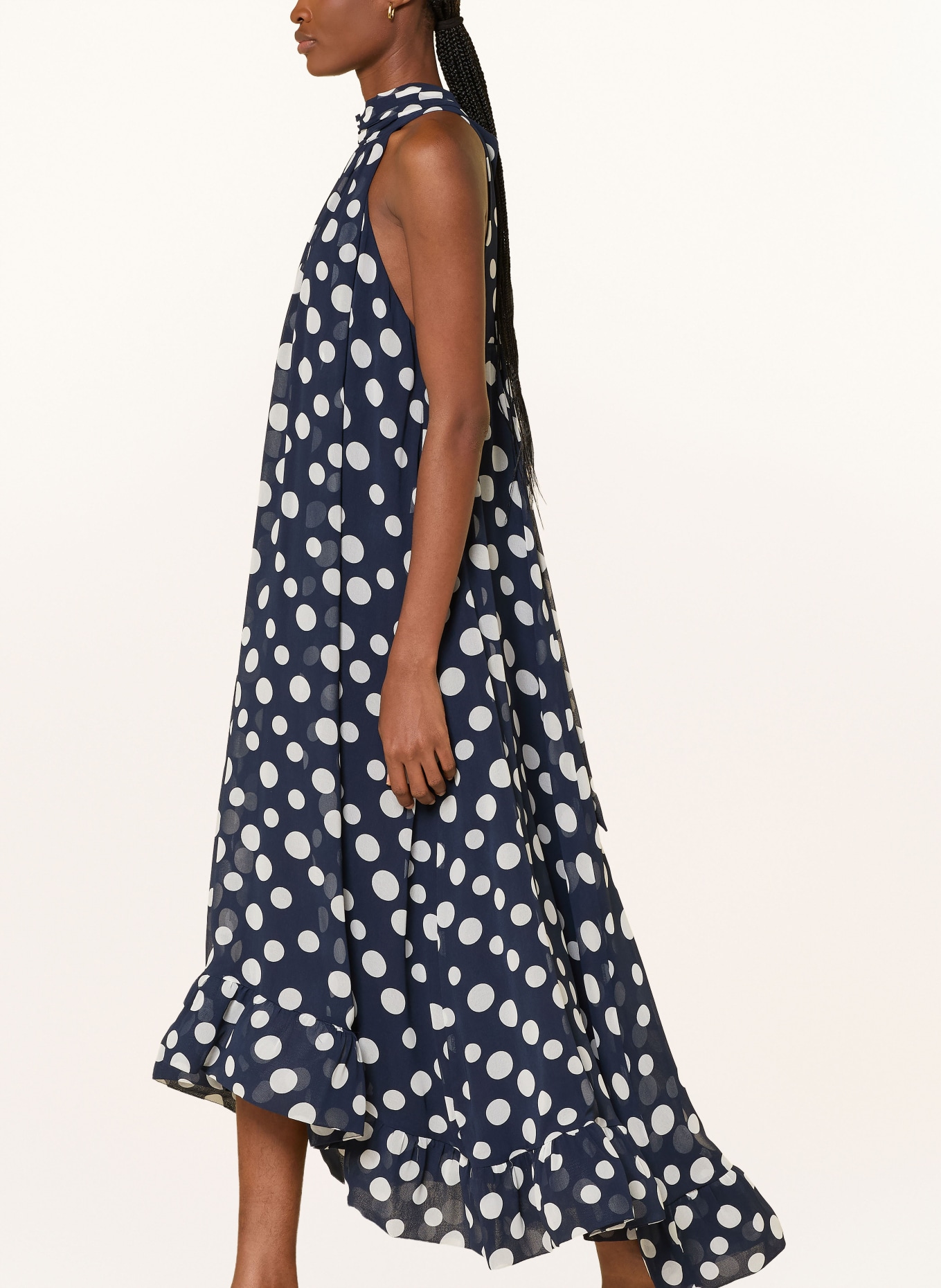 APART Robe de soirée à volants: BLEU FONCÉ / BLANC