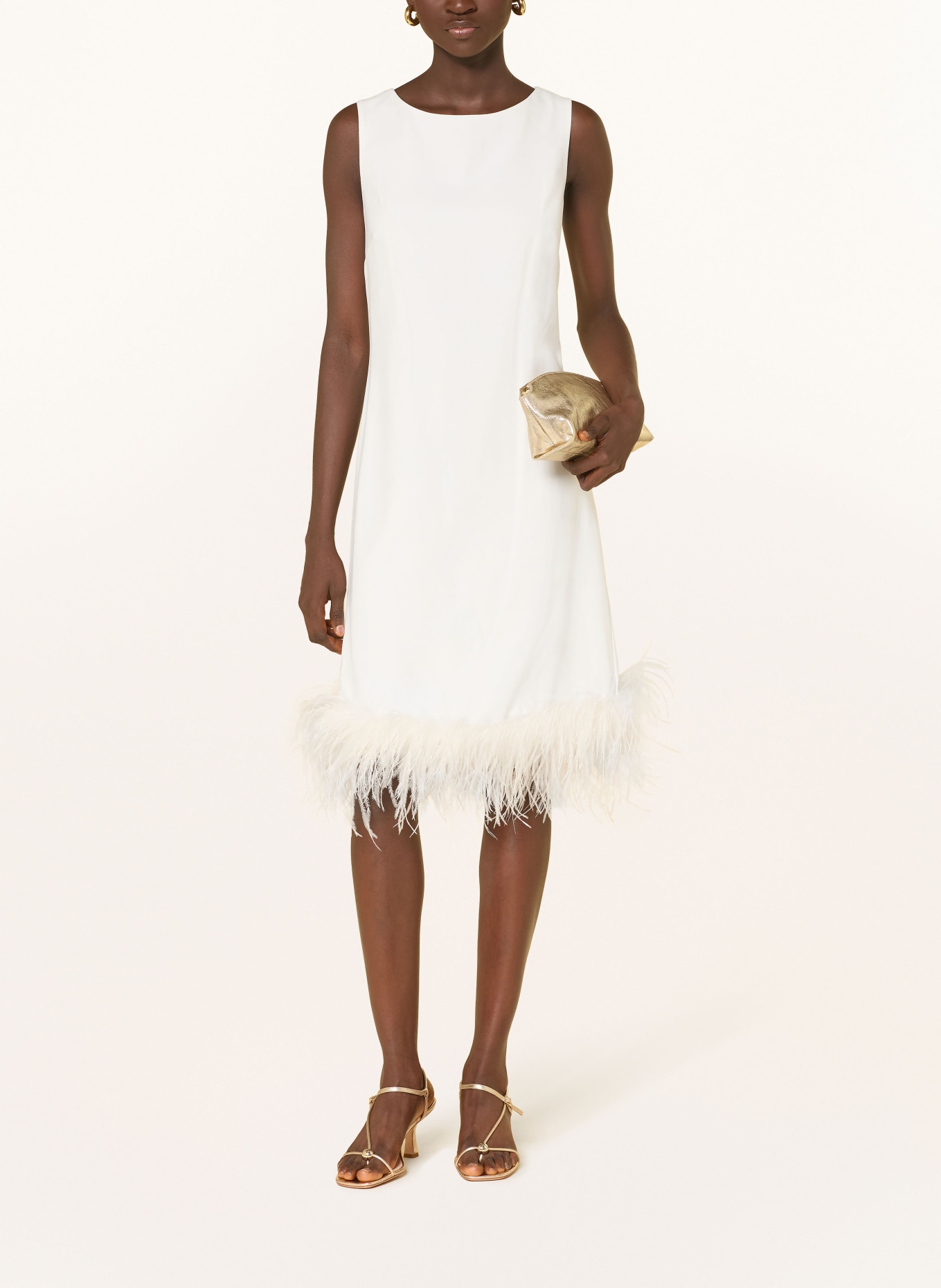 APART koktejlové šaty: BÍLÁ