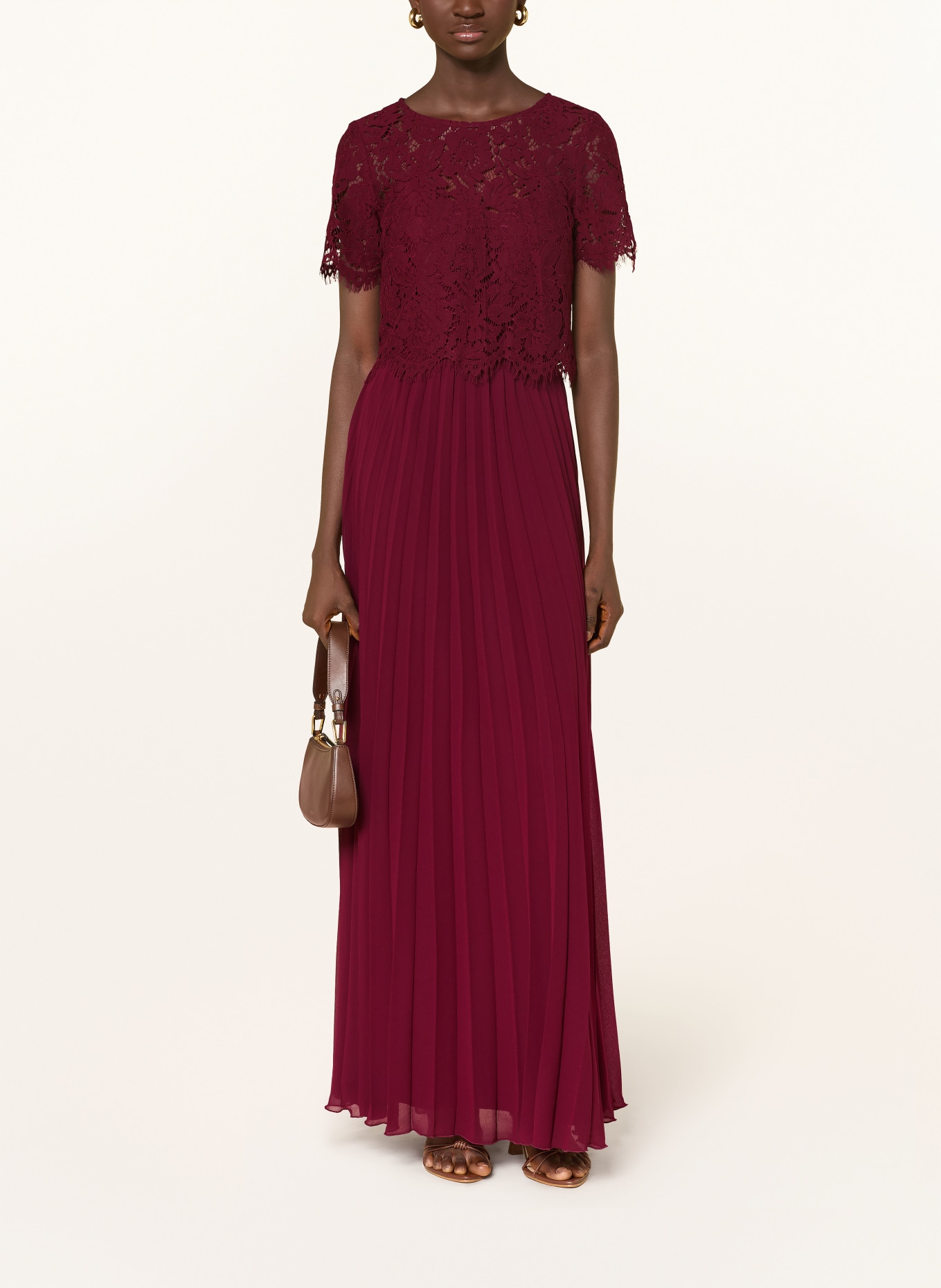 APART Sada: večerní šaty a halenka z krajky: TMAVĚ ČERVENÁ