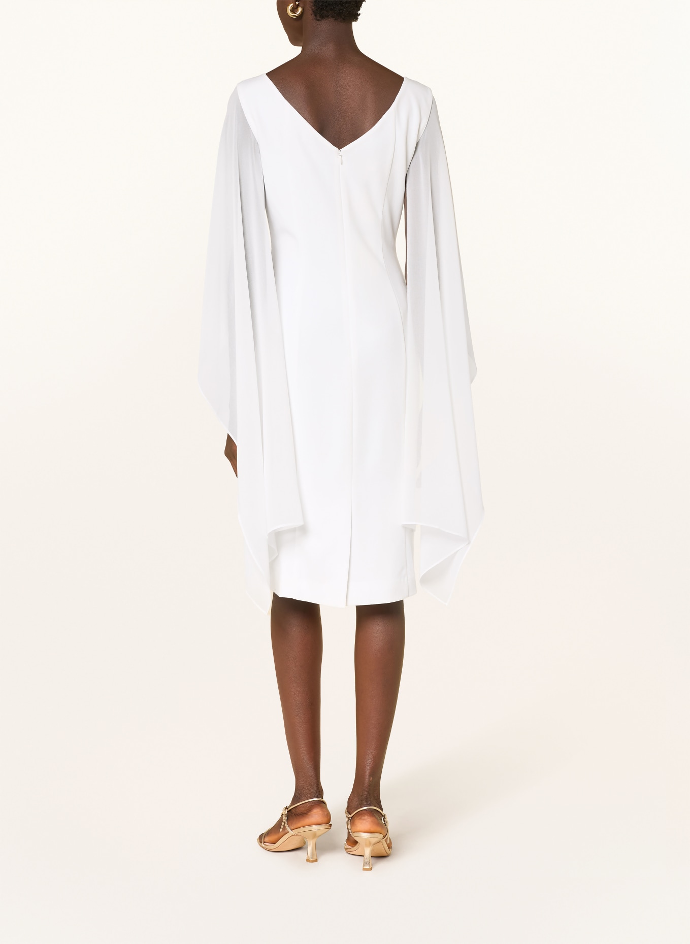 APART koktejlové šaty: REŽNÁ