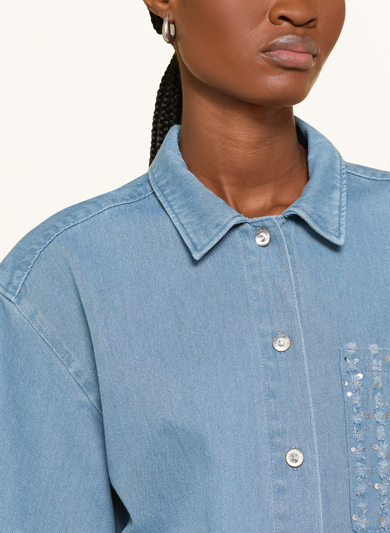 MILANO ITALY Jeansbluse mit Pailletten: HELLBLAU