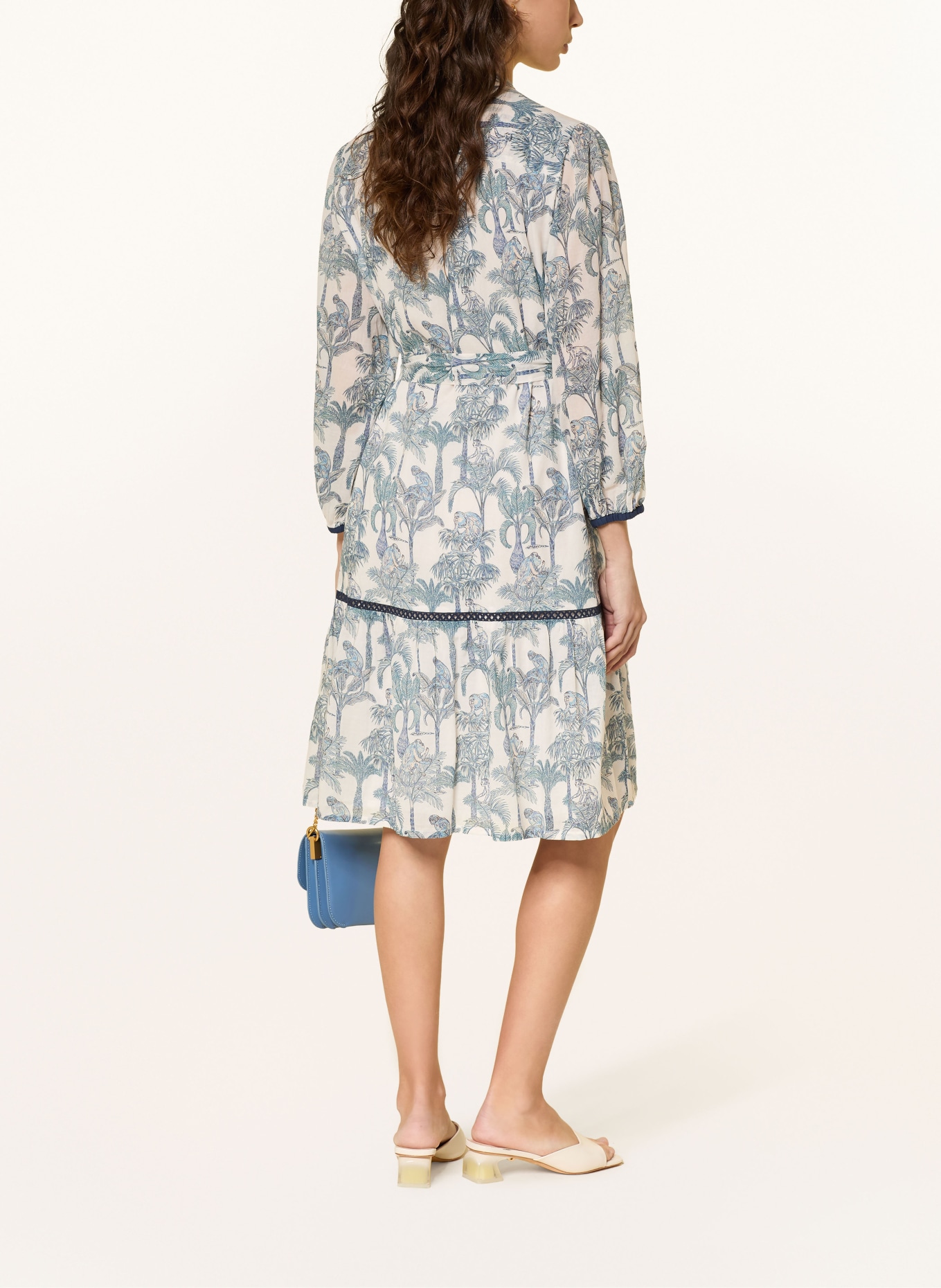 0039 ITALY Košilové šaty MILO s 3/4 rukávy a krajkou: KRÉMOVÁ / BÉŽOVÁ / ČERNOŠEDÁ