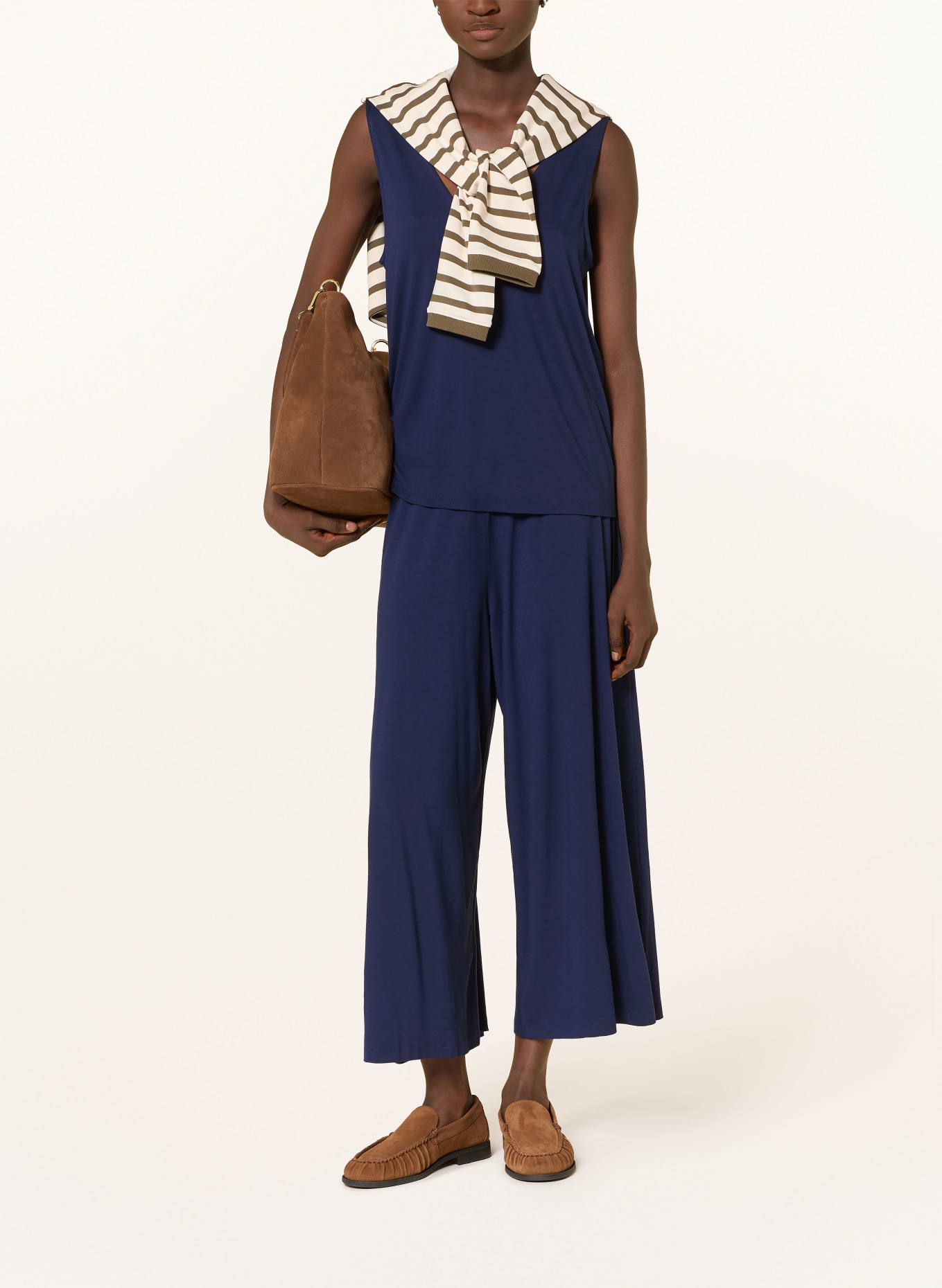 ARMEDANGELS Top V-NECK: DUNKELBLAU